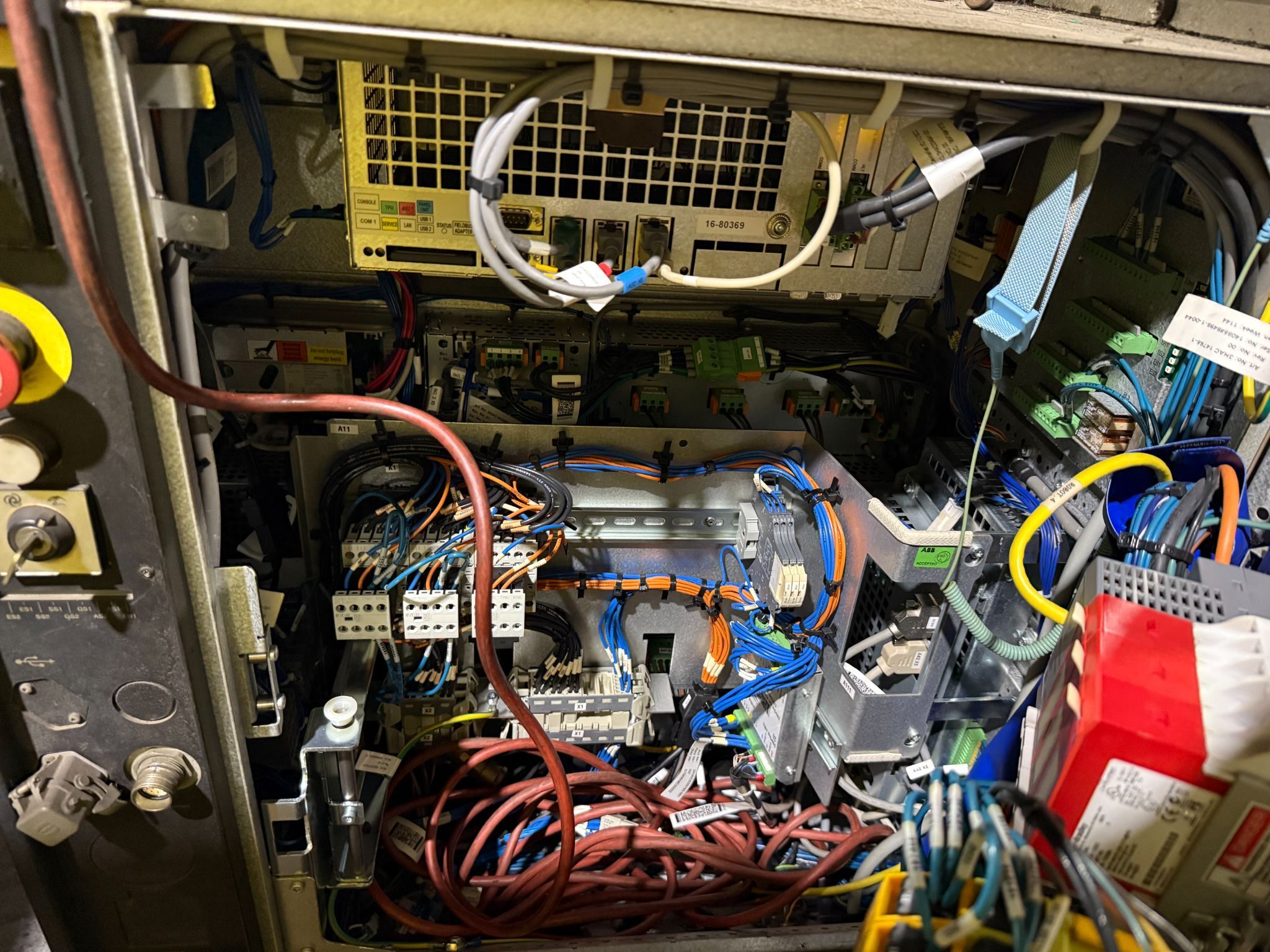 ABB IRC5 M2004 Robot Controller USED AS‑IS 2