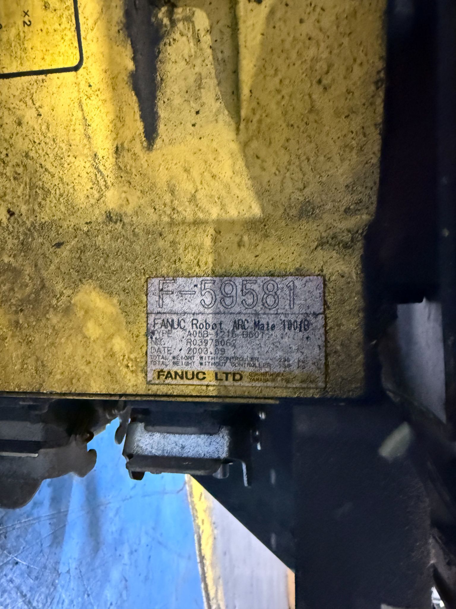FANUC ArcMate 100iB Robot USED 1