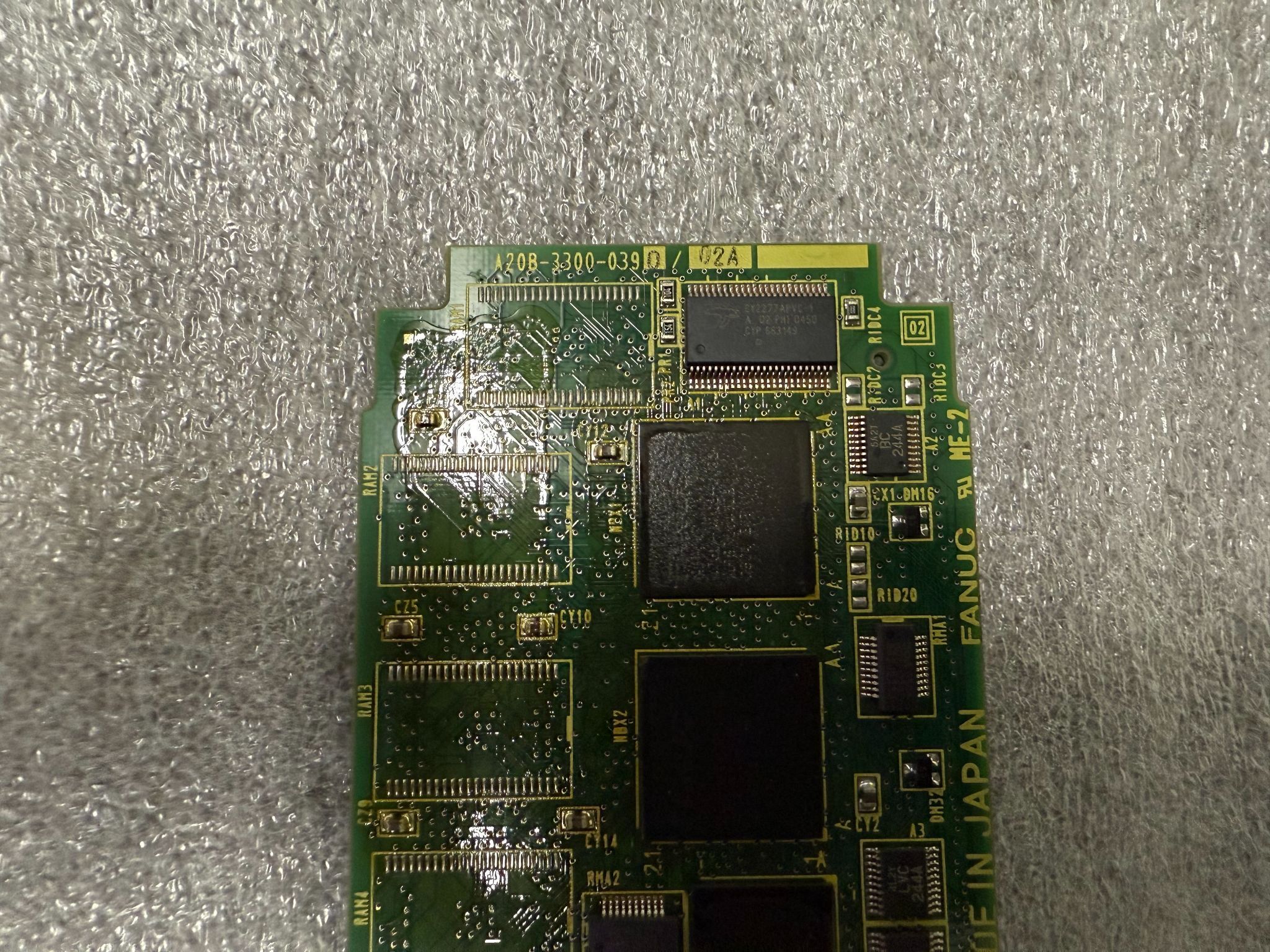 FANUC A20B-3300-0390/02A PCB - 8 Axis Servo Control Module USED 1