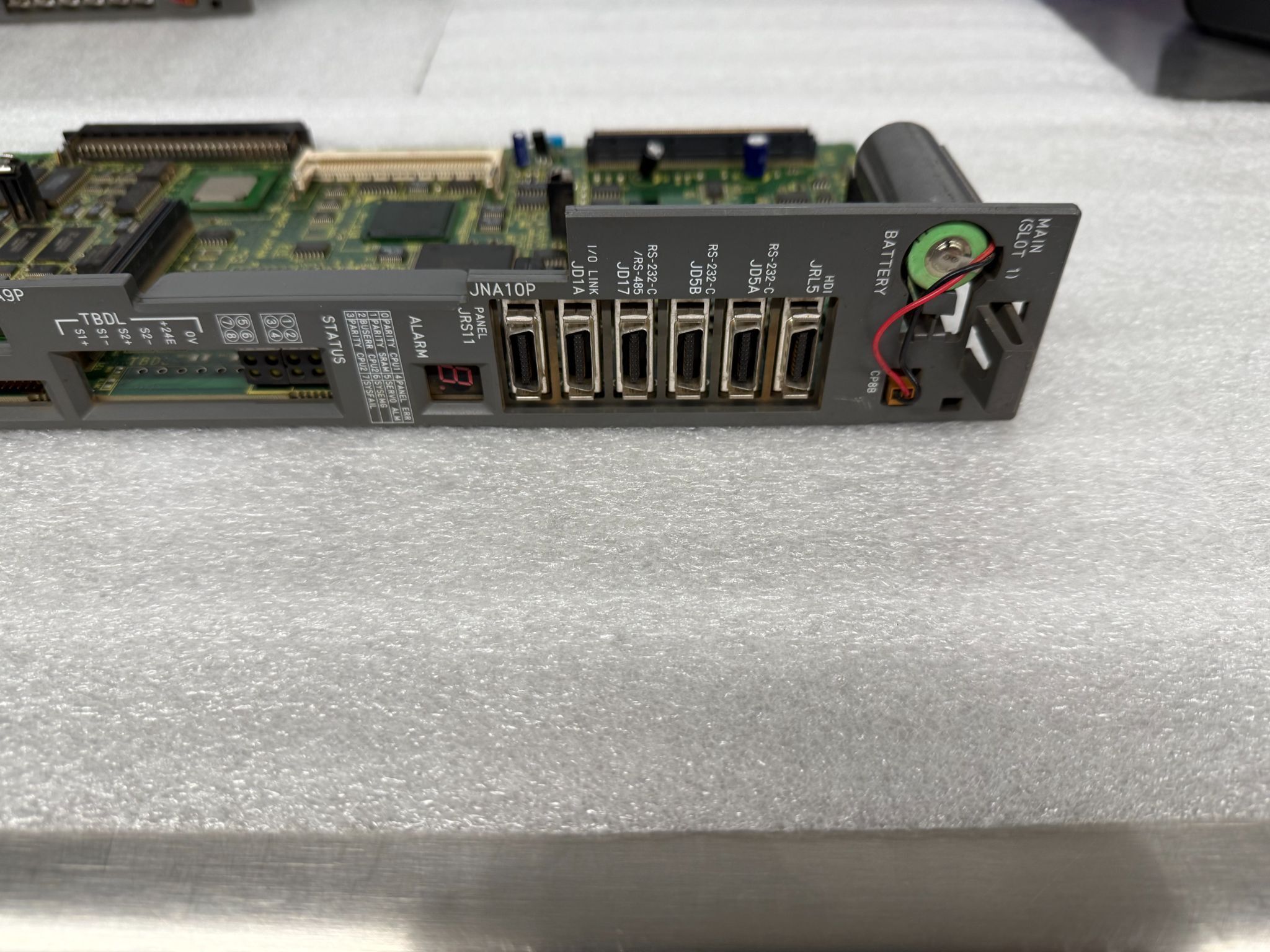FANUC A16B-3200-0412/04A PCB - R-J3iB Main CPU USED 1