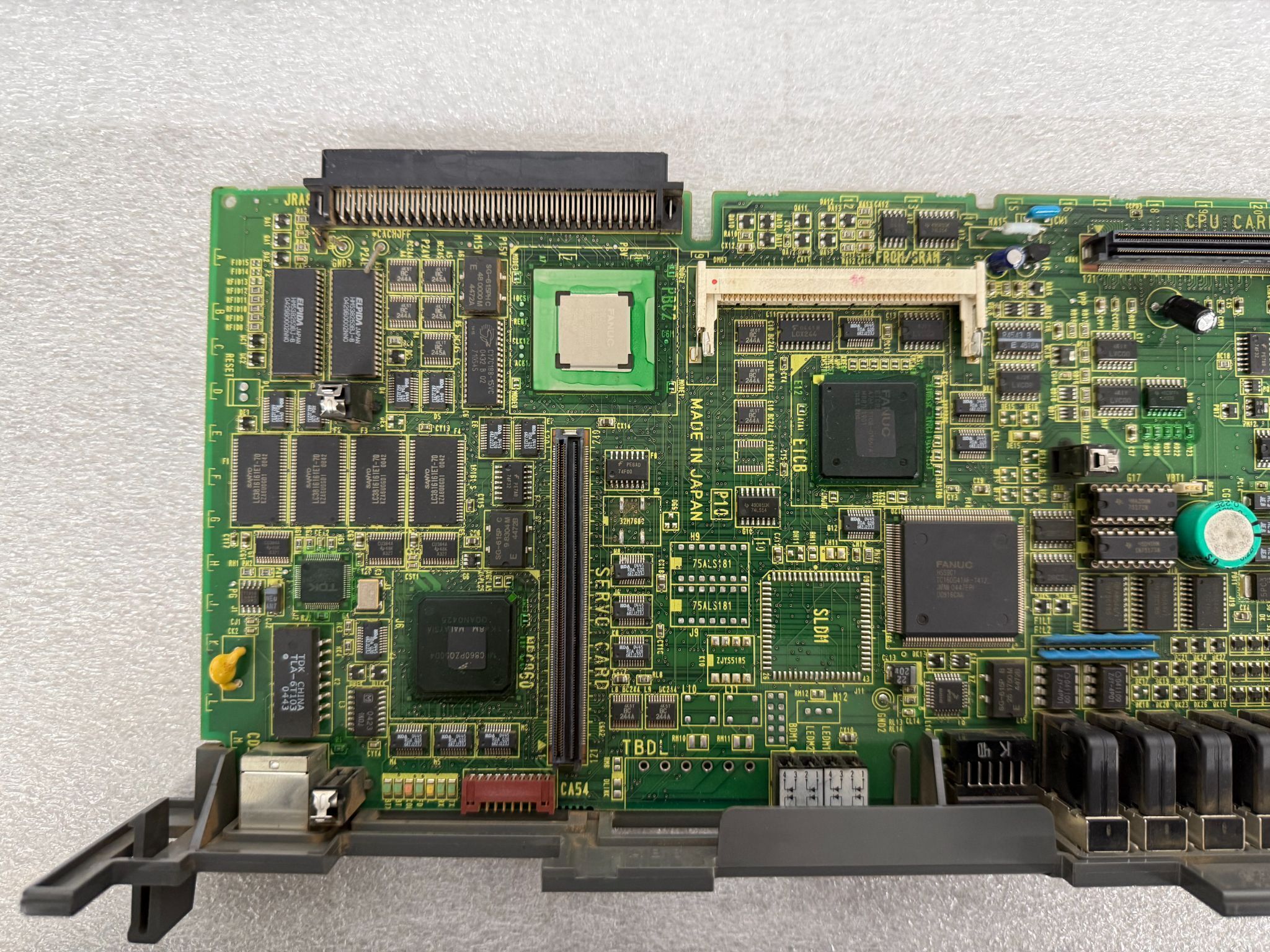 FANUC A16B-3200-0412/04A PCB - R-J3iB Main CPU USED 3