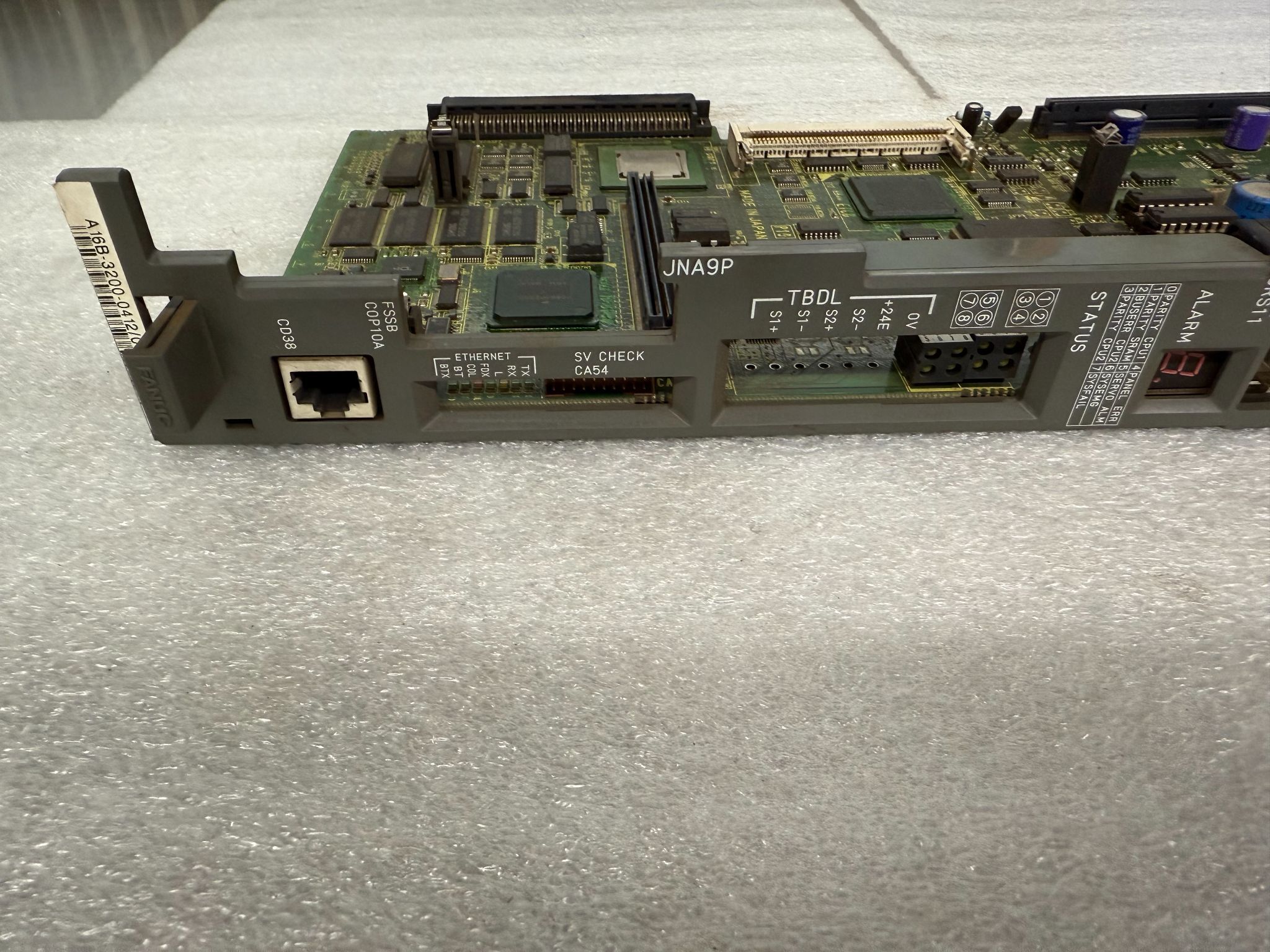FANUC A16B-3200-0412 /07A PCB - R-J3iB Main CPU USED 1