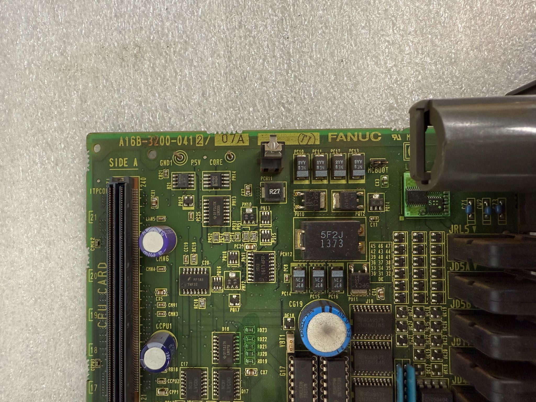 FANUC A16B-3200-0412 /07A PCB - R-J3iB Main CPU USED 4