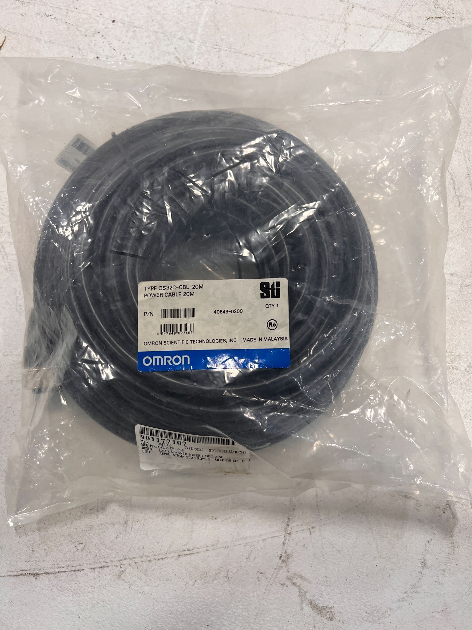 OMRON 0S32C-CBL-20M CABLE NEW 0
