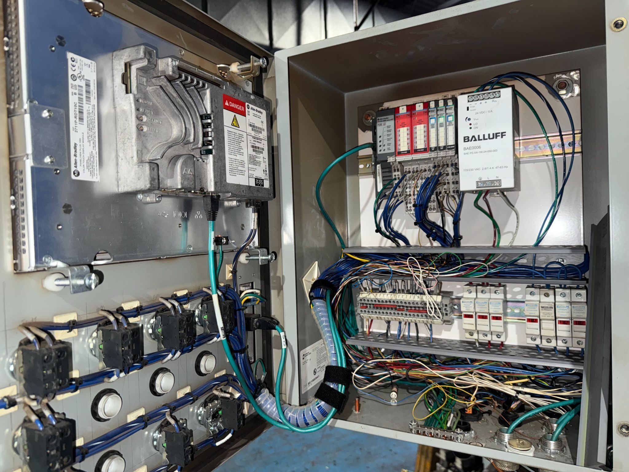 ABB Single IRB1600 Mig Cell w/ IRC5 Controls USED AS-IS 4