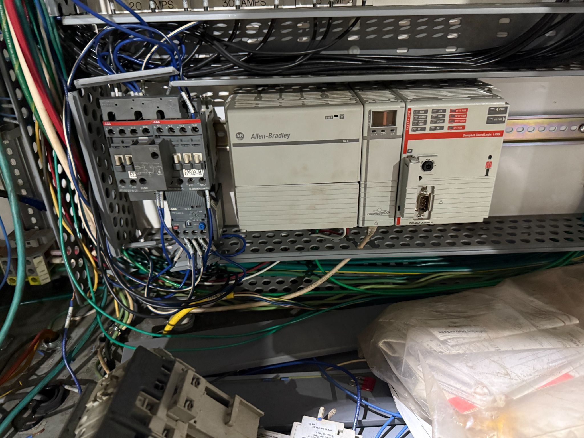 ABB Single IRB1600 Mig Cell w/ IRC5 Controls USED AS-IS 16
