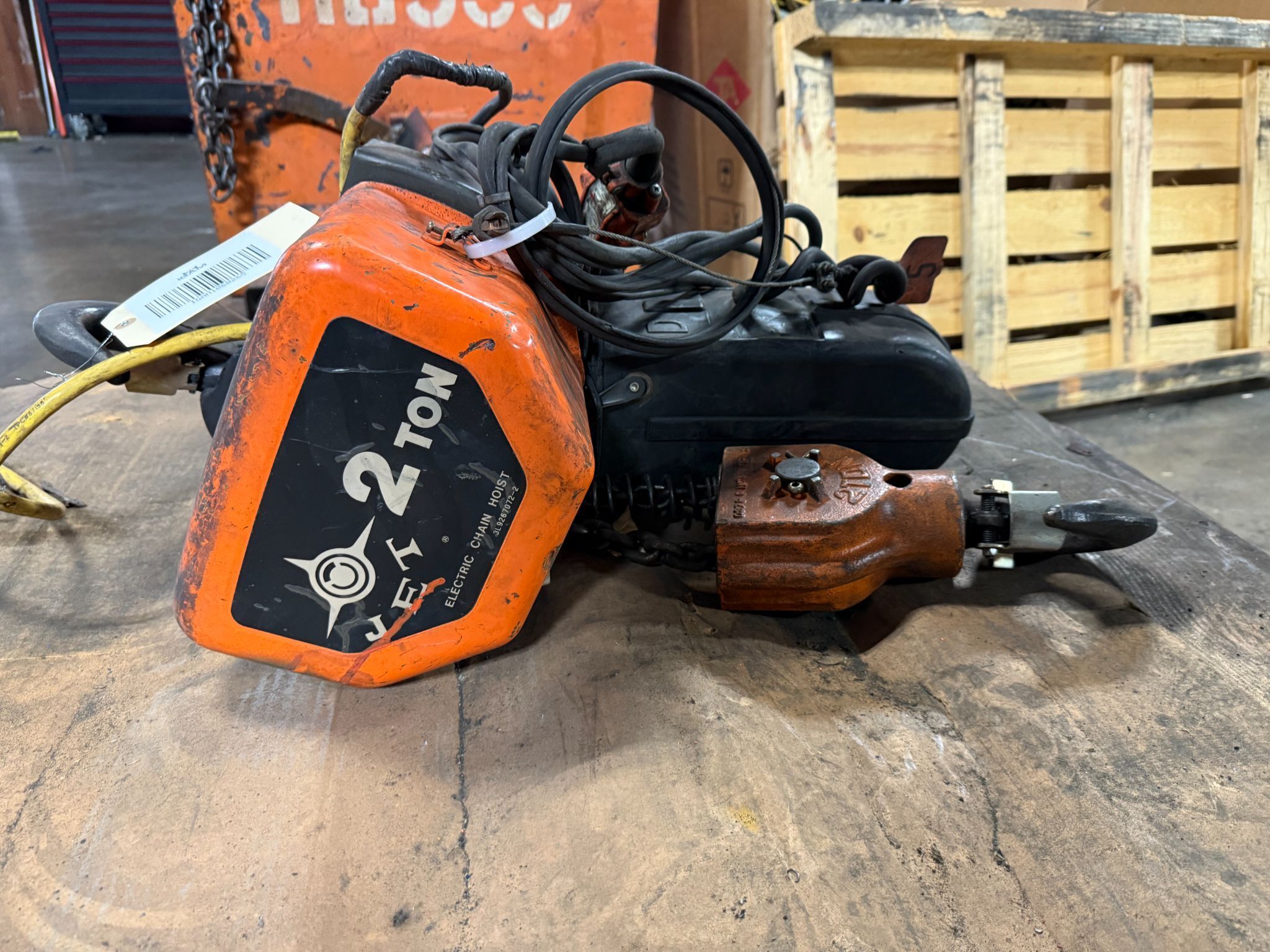 HITACHI 2RS-3-10 JET ELECTRIC 4400lbs Capacity Chain Hoist USED 3