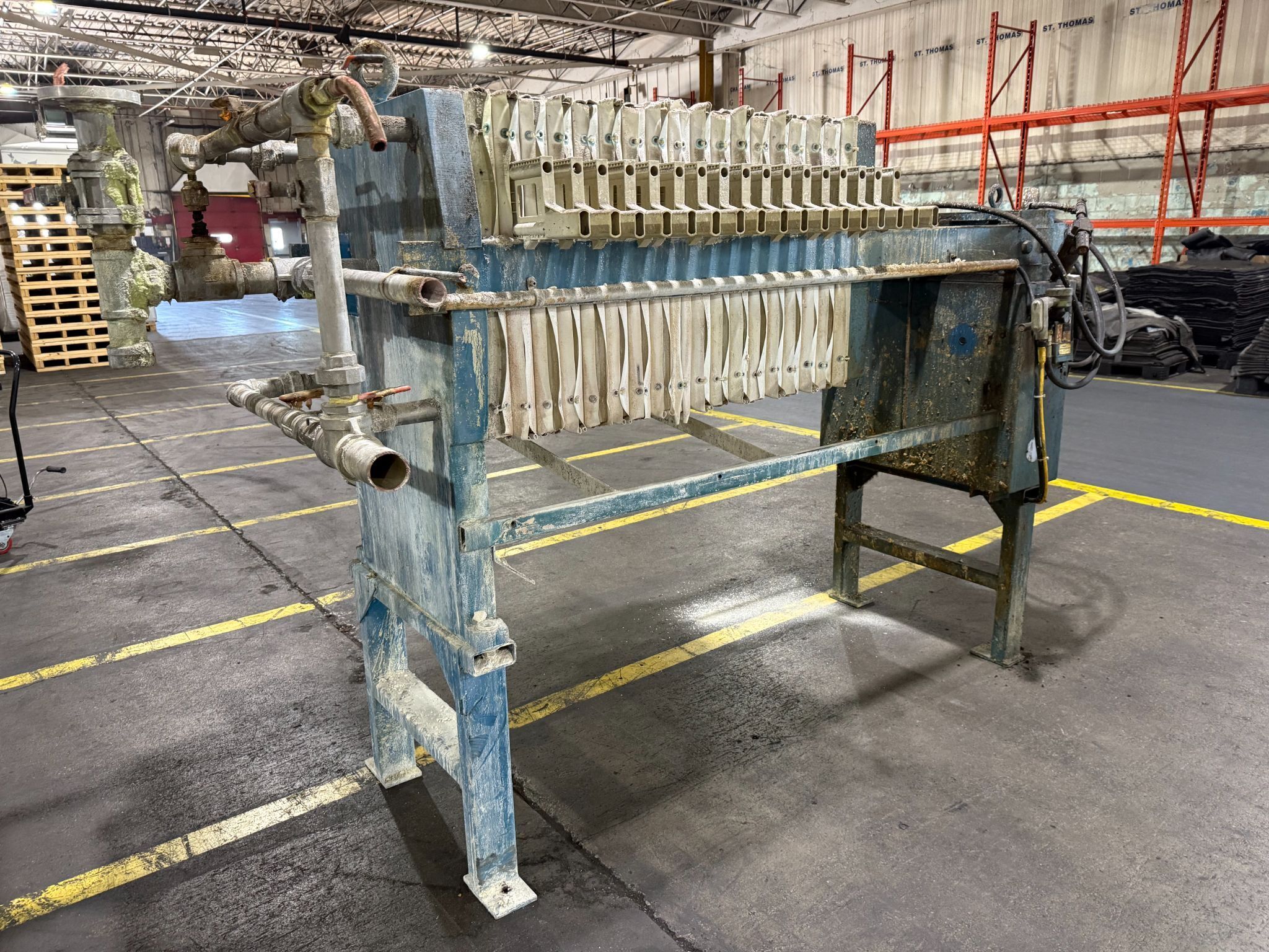 PERRIN 100-24 Air/Oil 24" Filter Press w/ 5 cu. ft. Cake Capacity USED - AS-IS 2