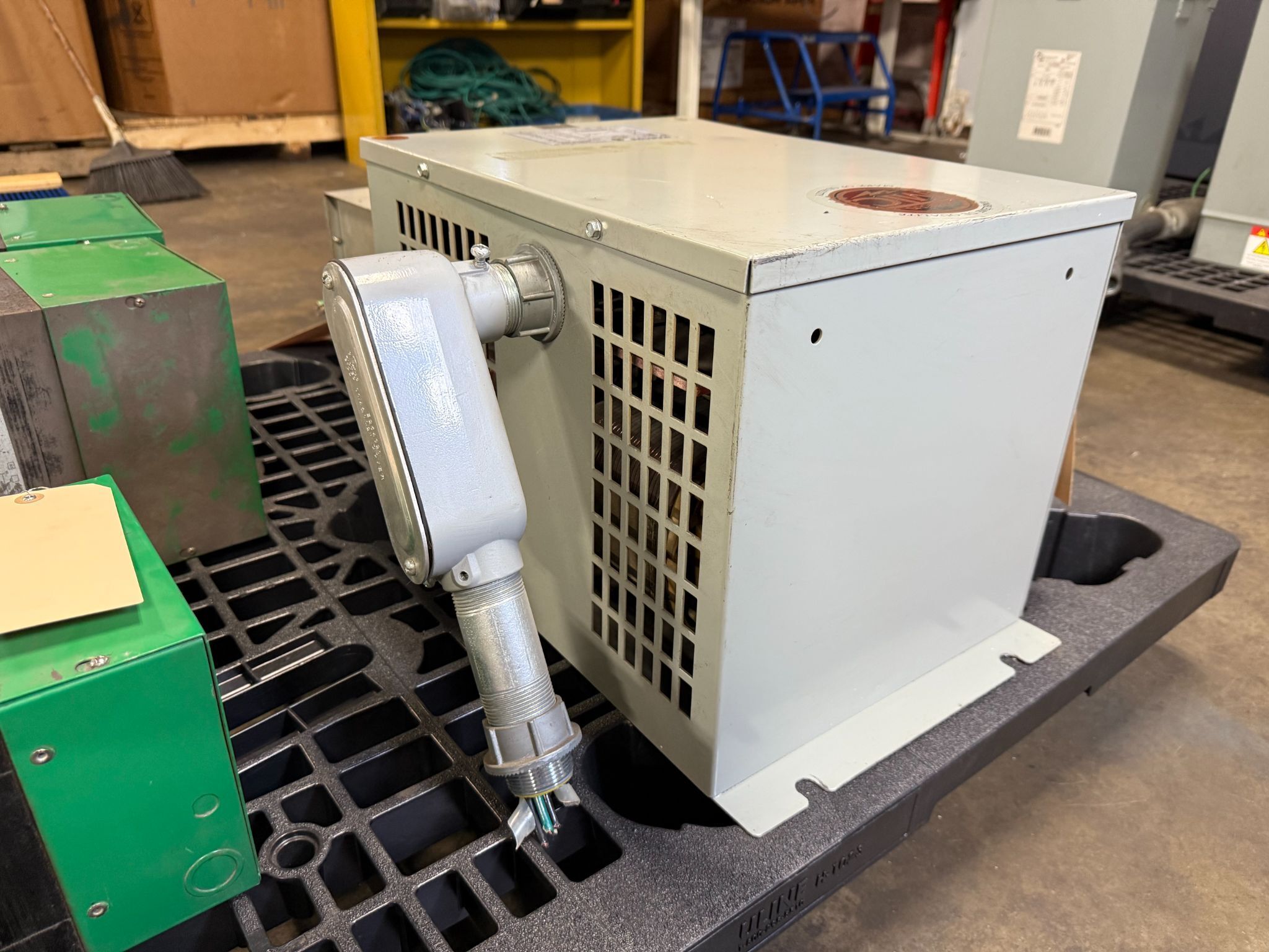MARCUS MT15B1 Transformer 480V - 208Y/120, 3 PH, 15 kVa USED 2