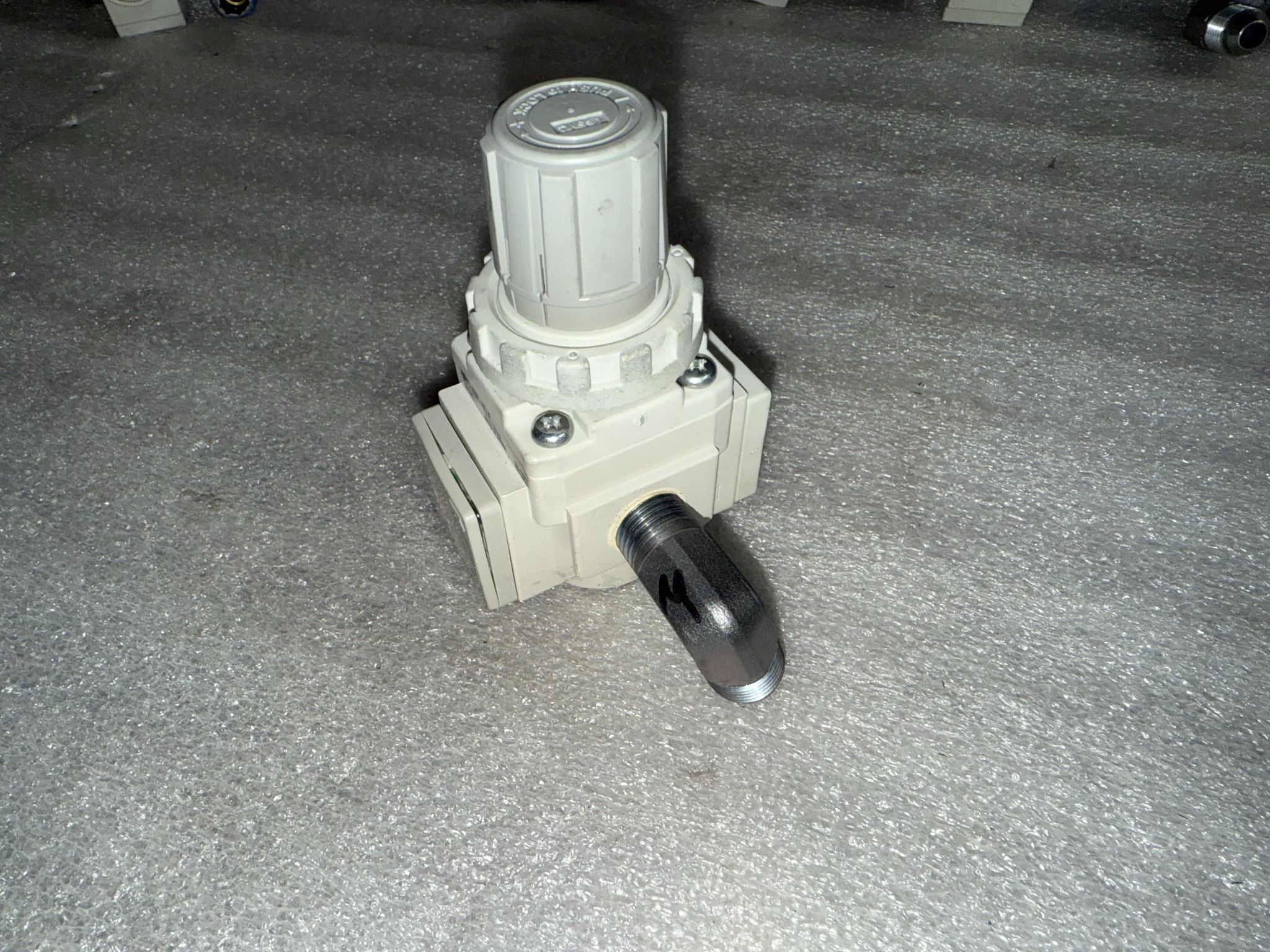 SMC AR20K-N02E-YZ-B Pressure Regulator USED 2