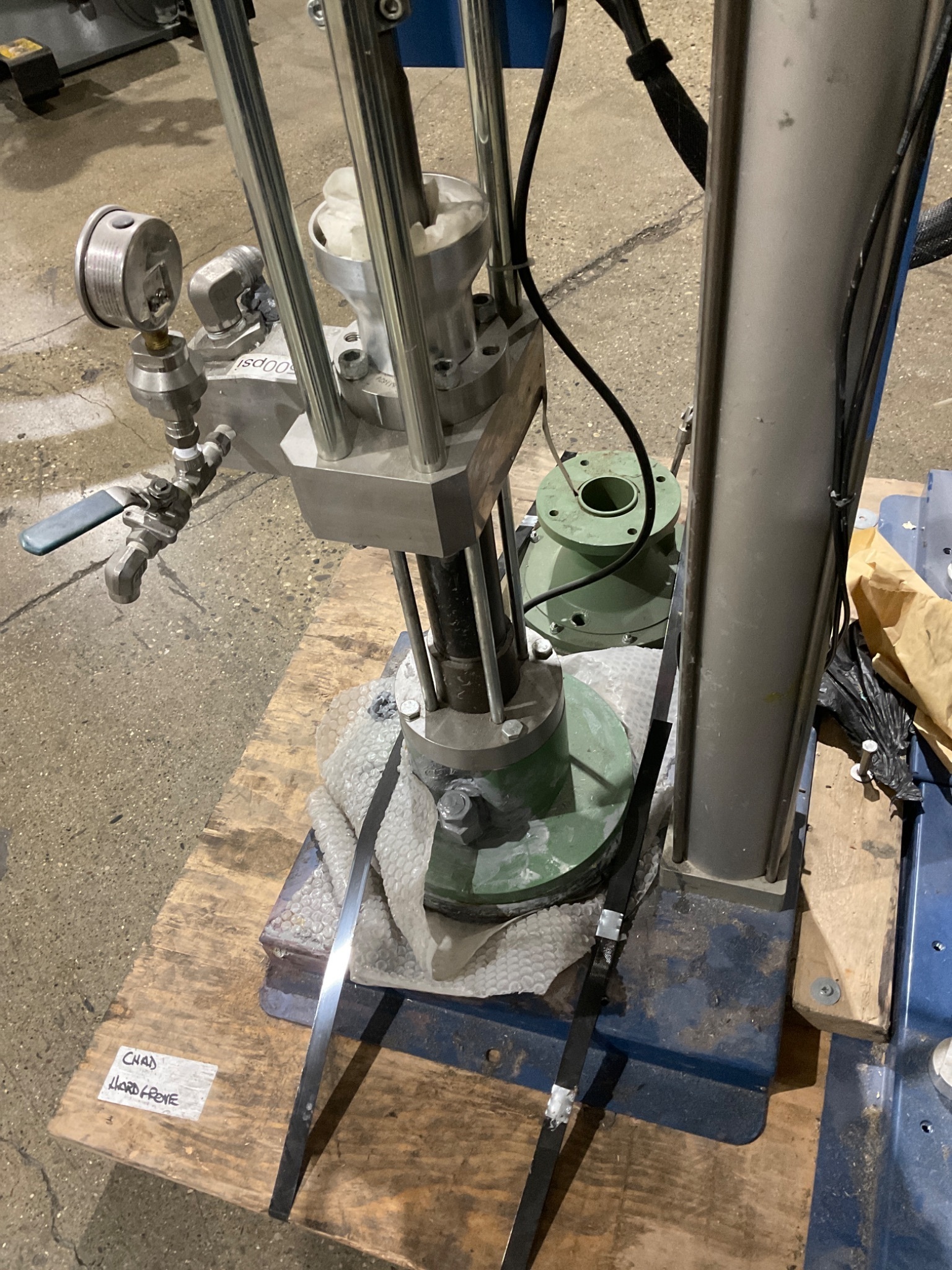 NORDSON RHINO TWIN POST INDUSTRIAL DISPENSING SYSTEM; USED 7