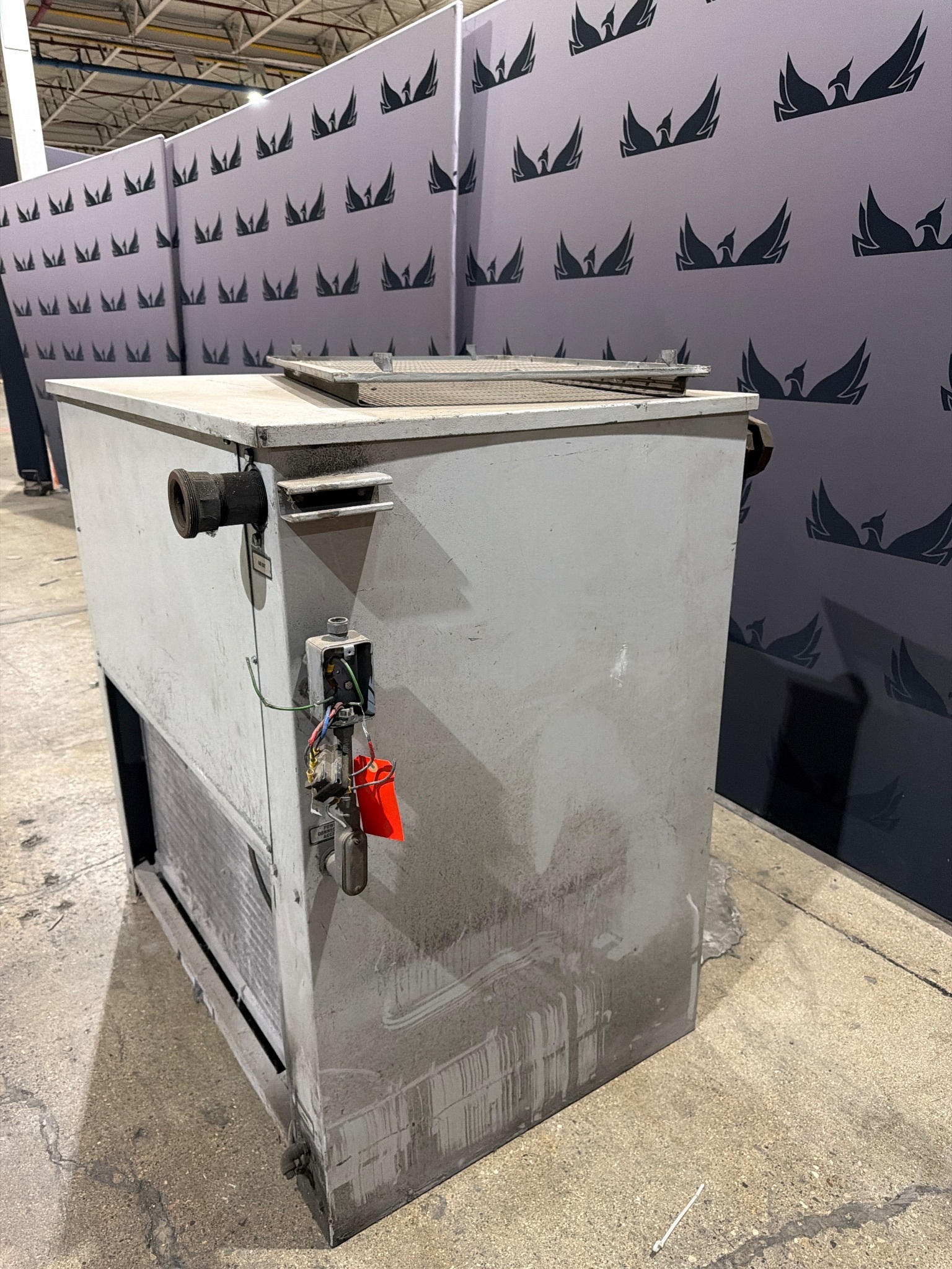 ADCO/COMPARTS CAR-500 REFRIGERATED AIR DRYER; USED 1