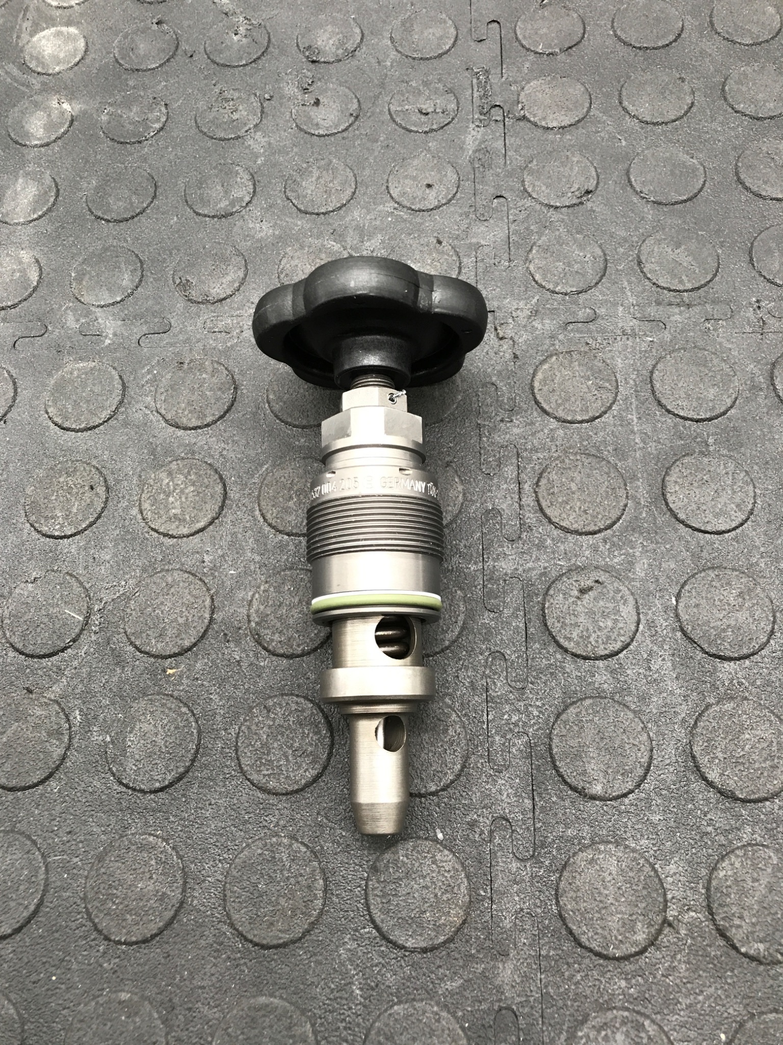 BOSCH REXROTH 0532004205 BRH Relief Valve NEW 0
