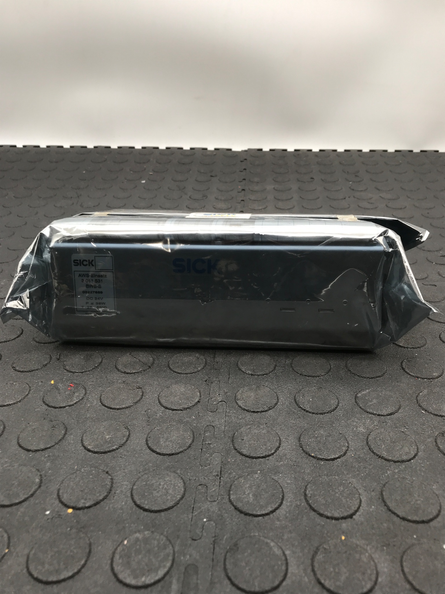 SICK AWS1‑131 Light Curtain Relay Module NEW 3