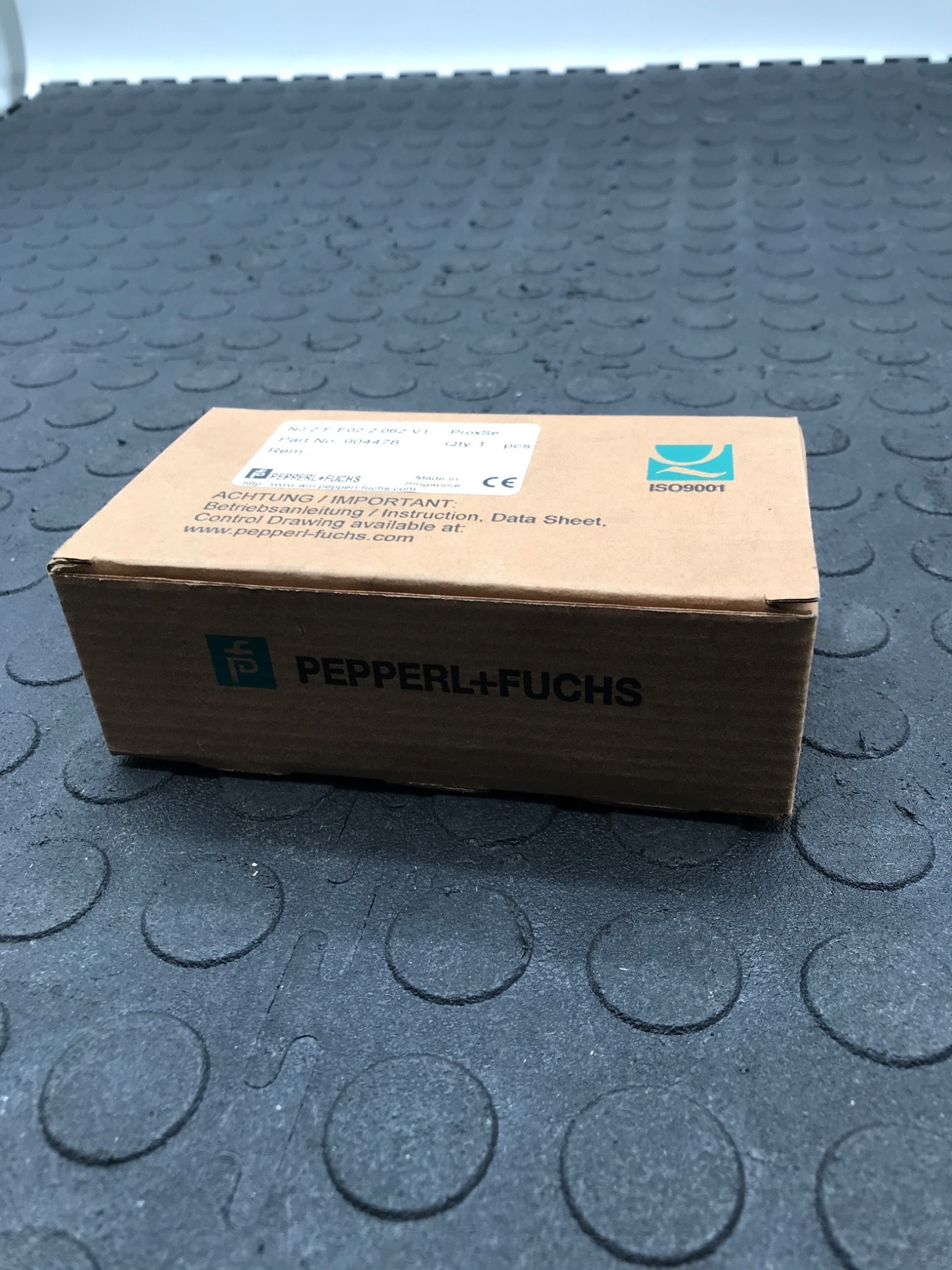 PEPPERL+FUCHS NJ‑2‑F‑E02‑2.062‑V1 Inductive Sensor NEW 0