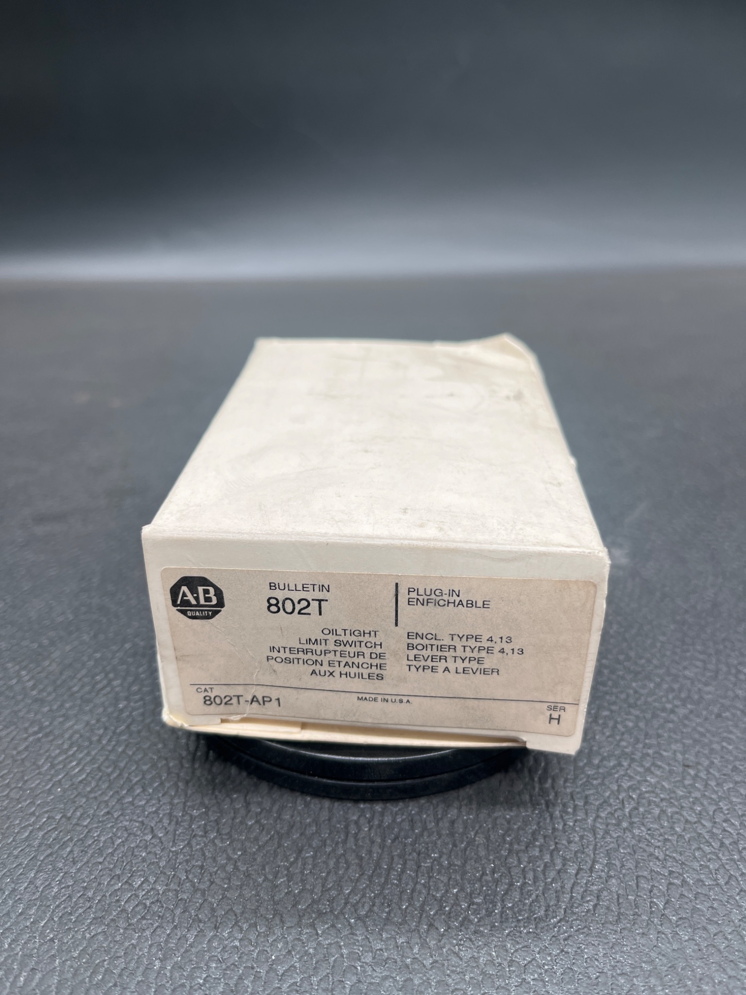 ALLEN BRADLEY 802T‑AP1 Oiltight Limit Switch NEW 0