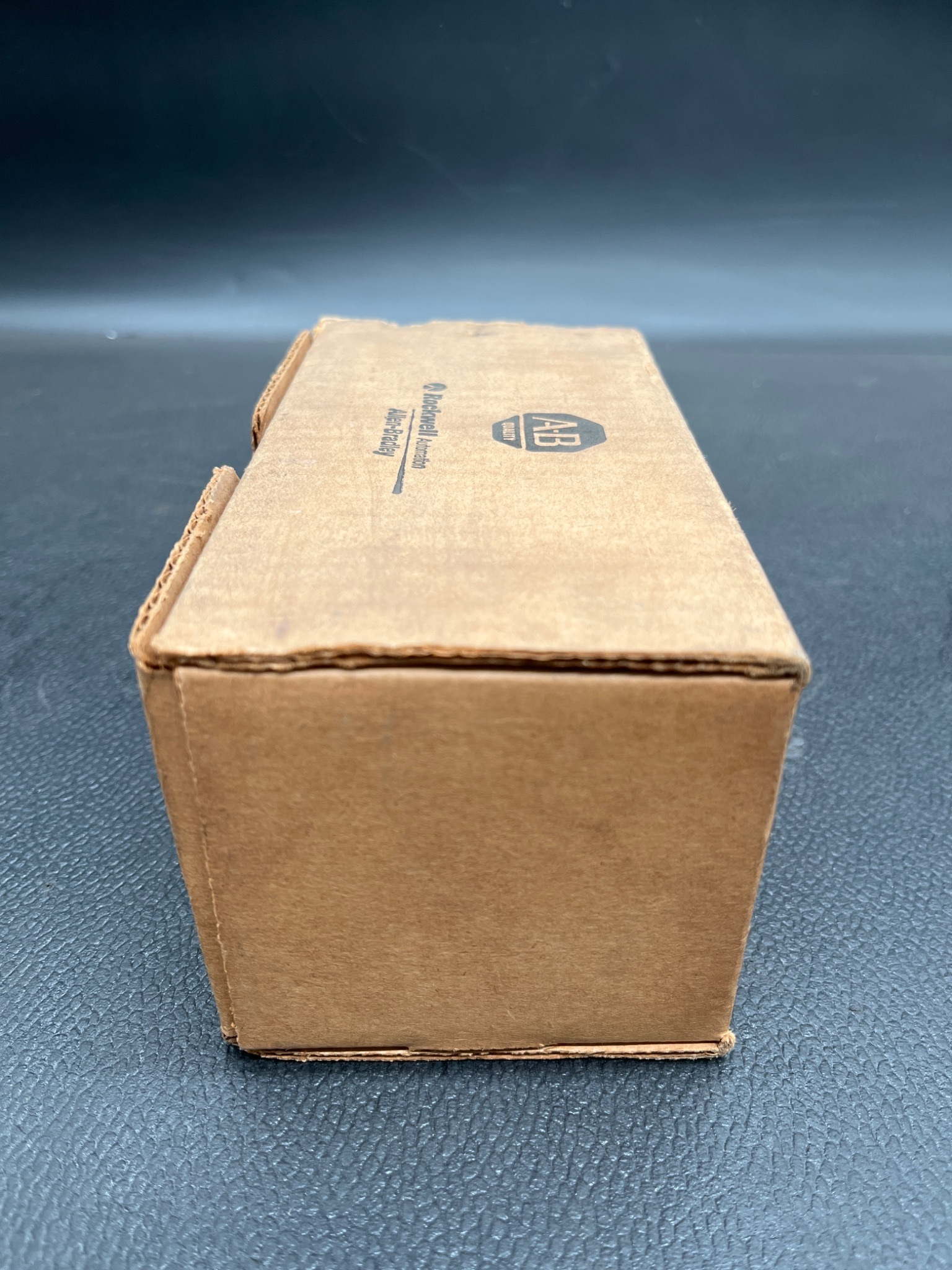 ALLEN BRADLEY 100‑A09NZ243 24V DC Contactor NEW 3