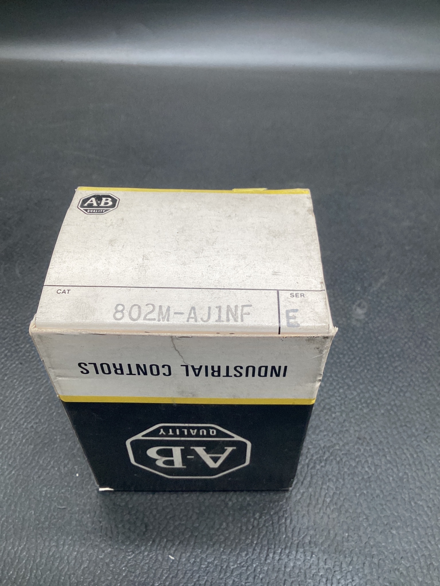 ALLEN BRADLEY 802M‑AJ1NF Limit Switch NEW 0