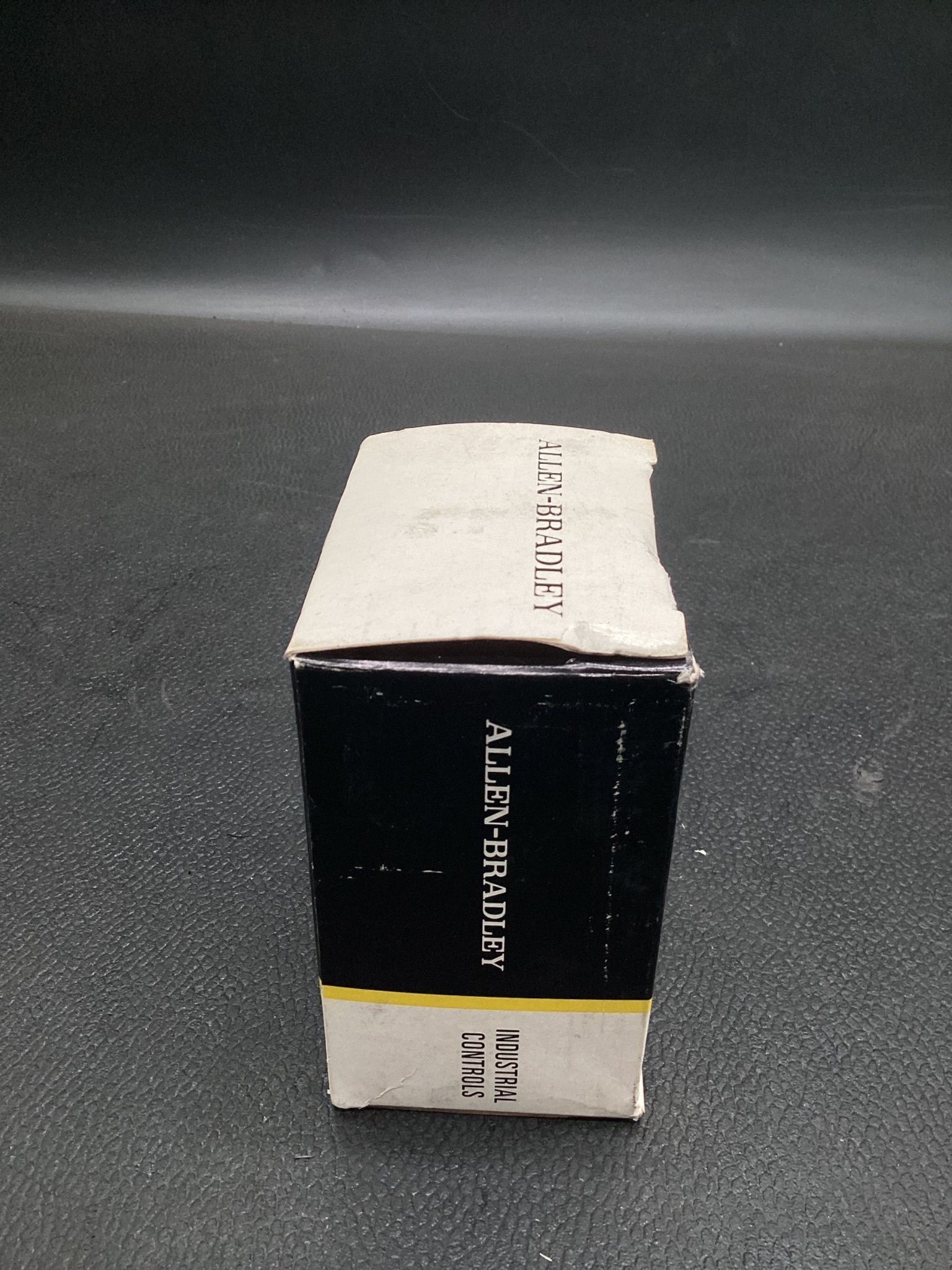 ALLEN BRADLEY 802M‑AJ1NF Limit Switch NEW 2