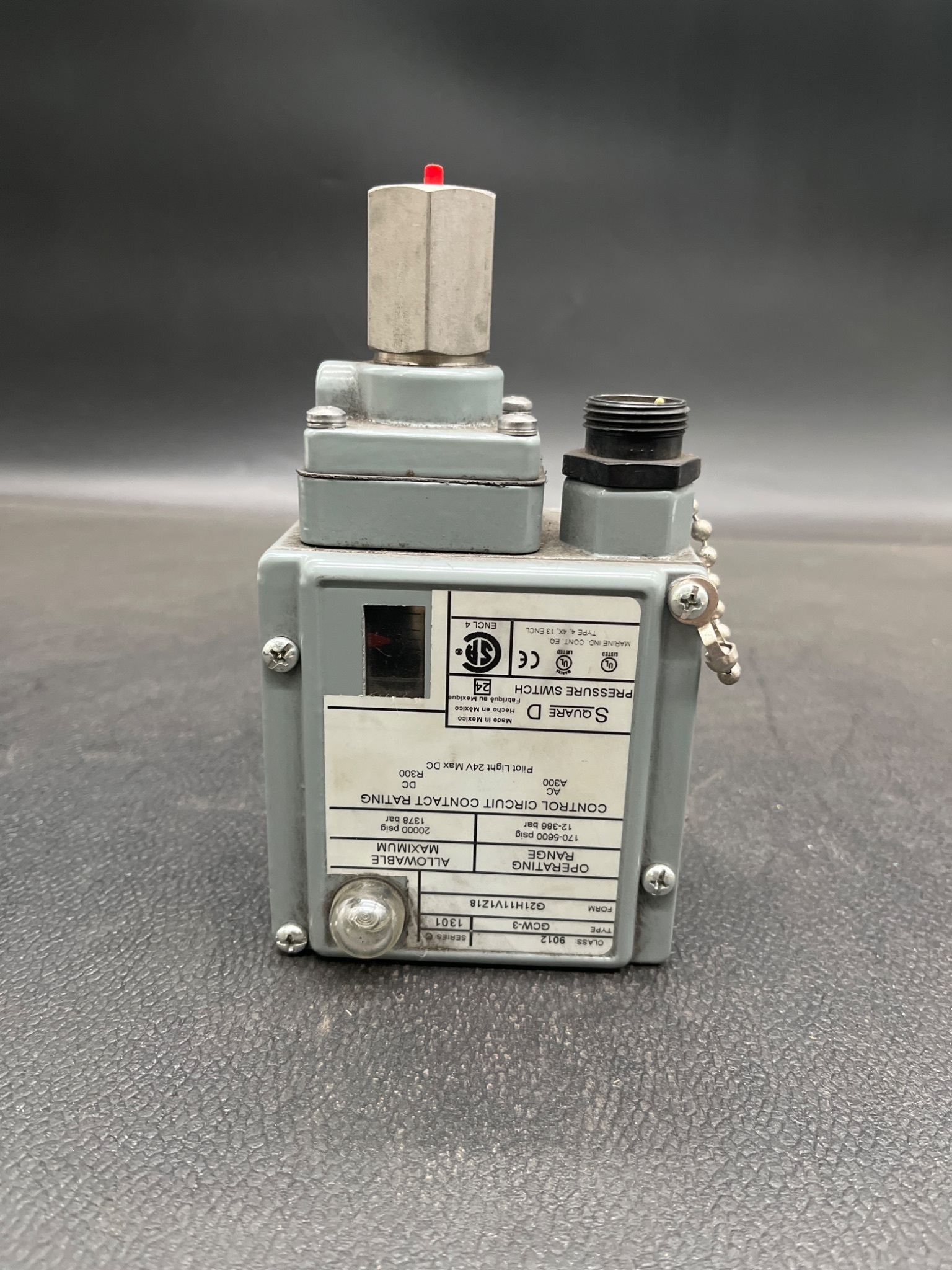 SQUARE D 9012‑GCW‑3 Industrial Pressure Switch USED 0