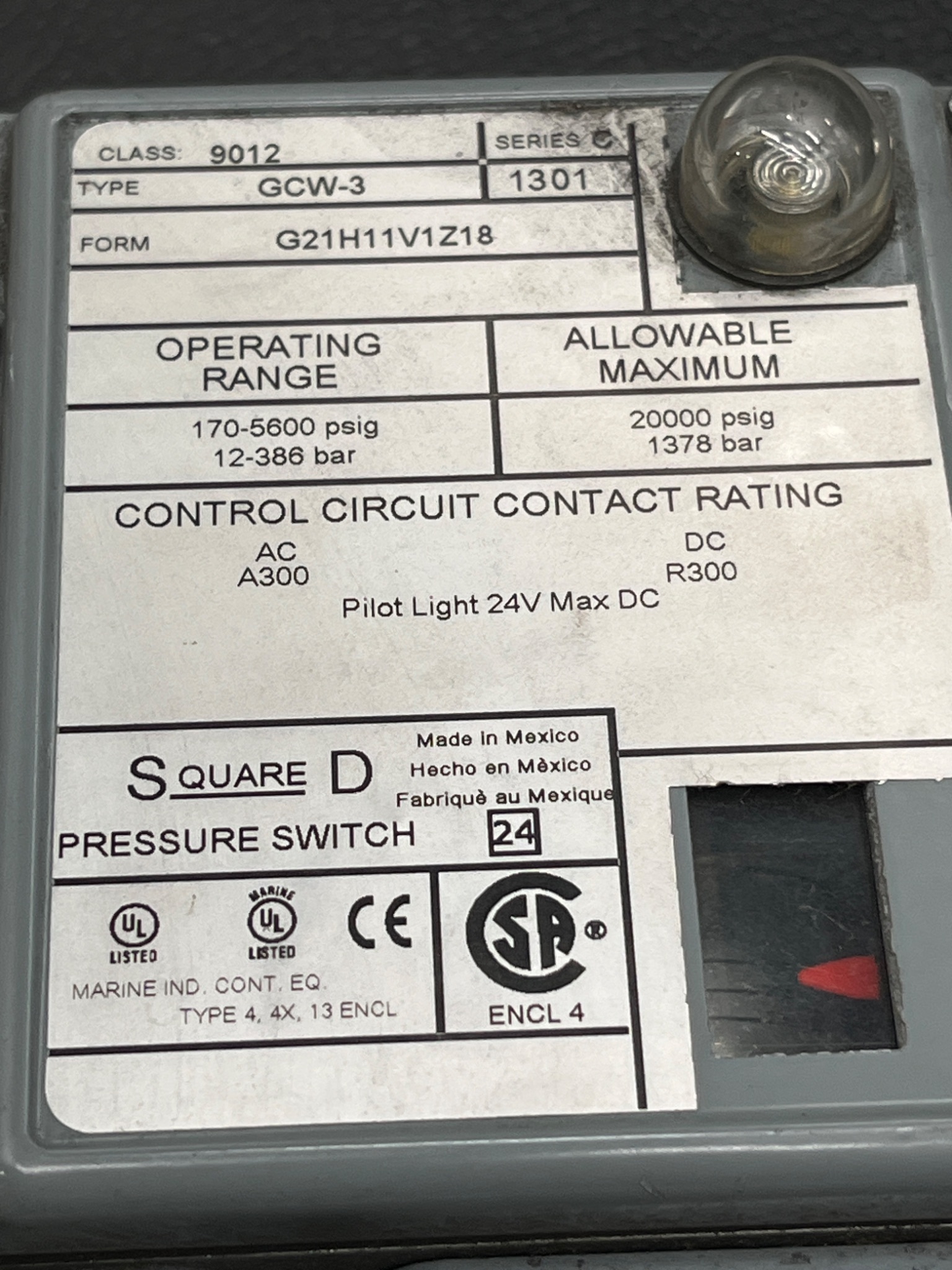 SQUARE D 9012‑GCW‑3 Industrial Pressure Switch USED 5