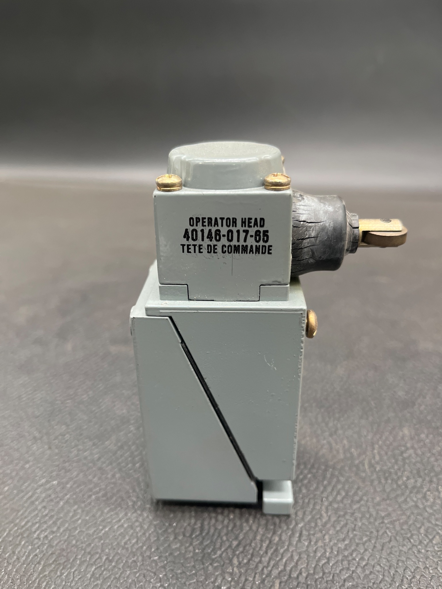 ALLEN BRADLEY 802T‑K1P Oiltight Limit Switch USED 3