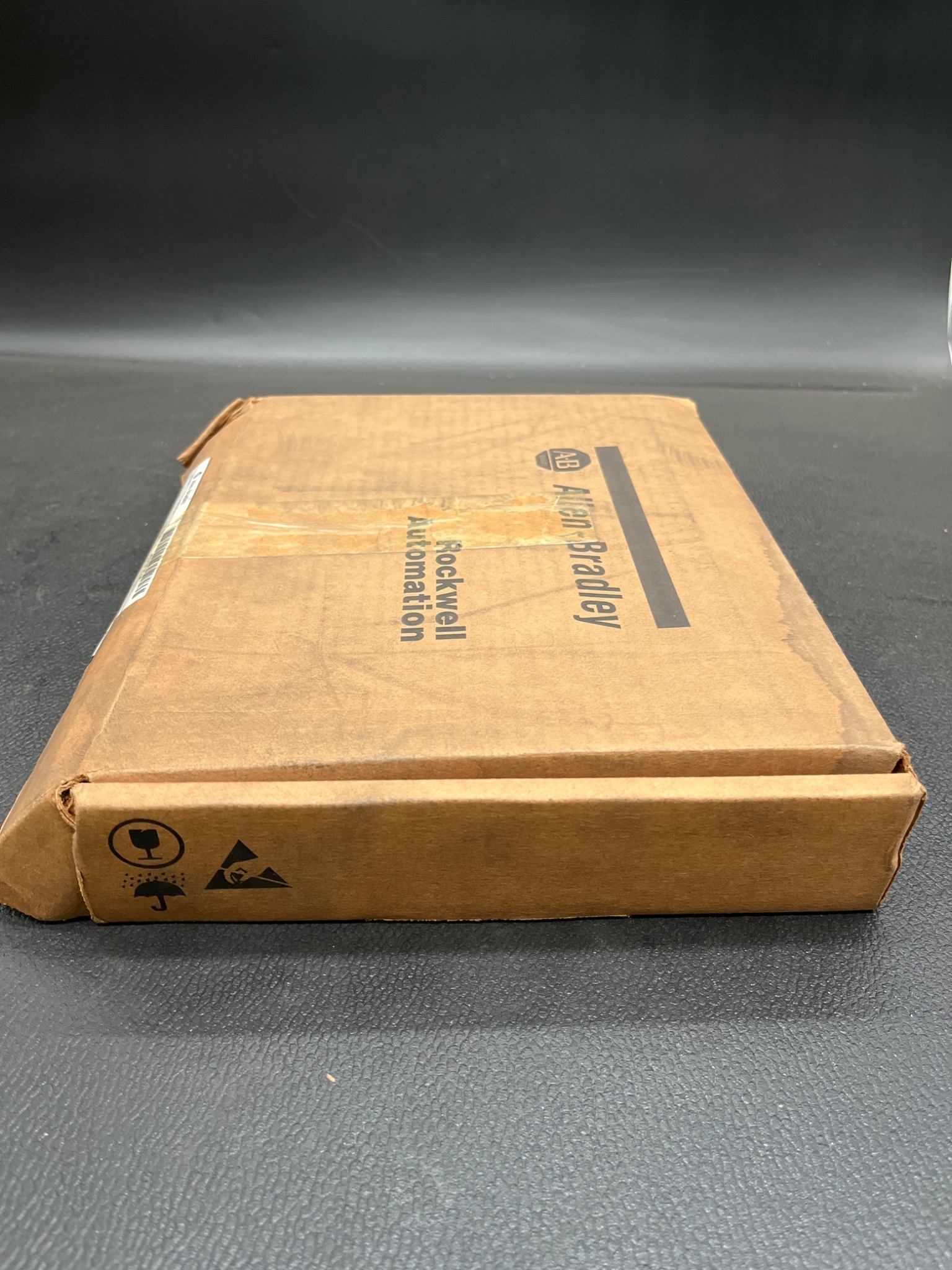 ALLEN BRADLEY 1771‑OW16 16‑Point Digital Output Module NEW 2