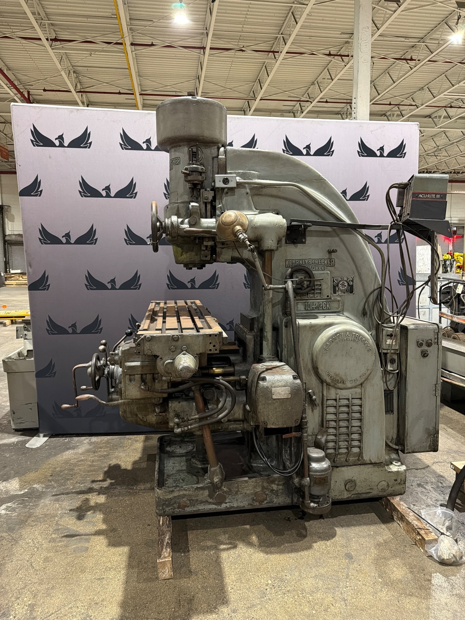 KEARNEY & TRECKER 10HP-2CK VERTICAL MILLS USED 0