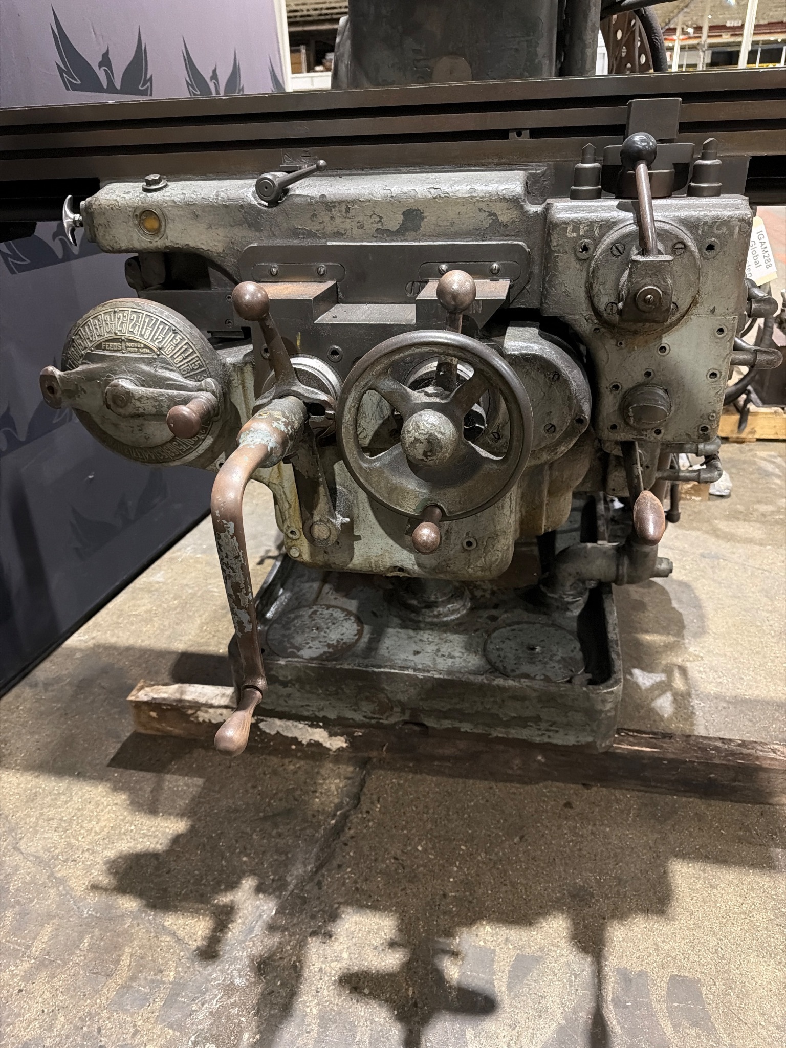 KEARNEY & TRECKER 10HP-2CK VERTICAL MILLS USED 3