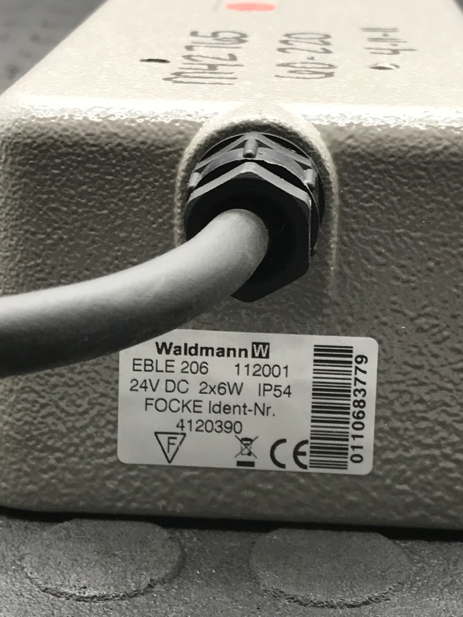 WALDMANN EBLE206 Machine Light USED 2