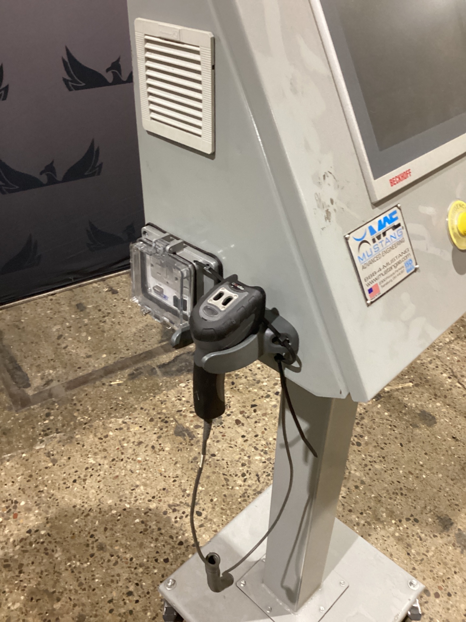 BECKHOFF CP2912-0000 HMI System w/ Integrated PLC & Accessories USED 1