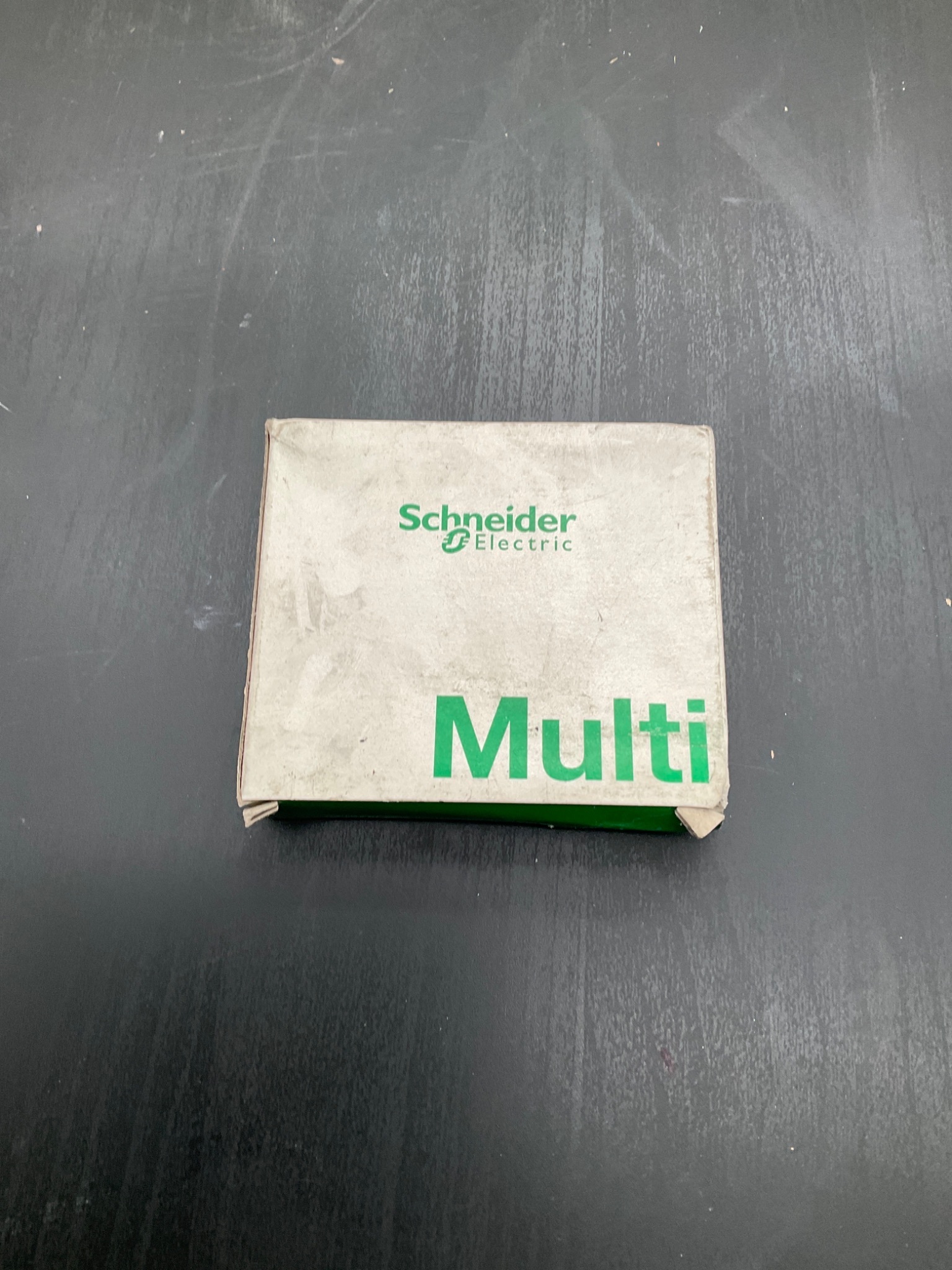 SCHNEIDER ELECTRIC 24425DA MULTI 9 C60 Miniature Supplementary Protector NEW 1