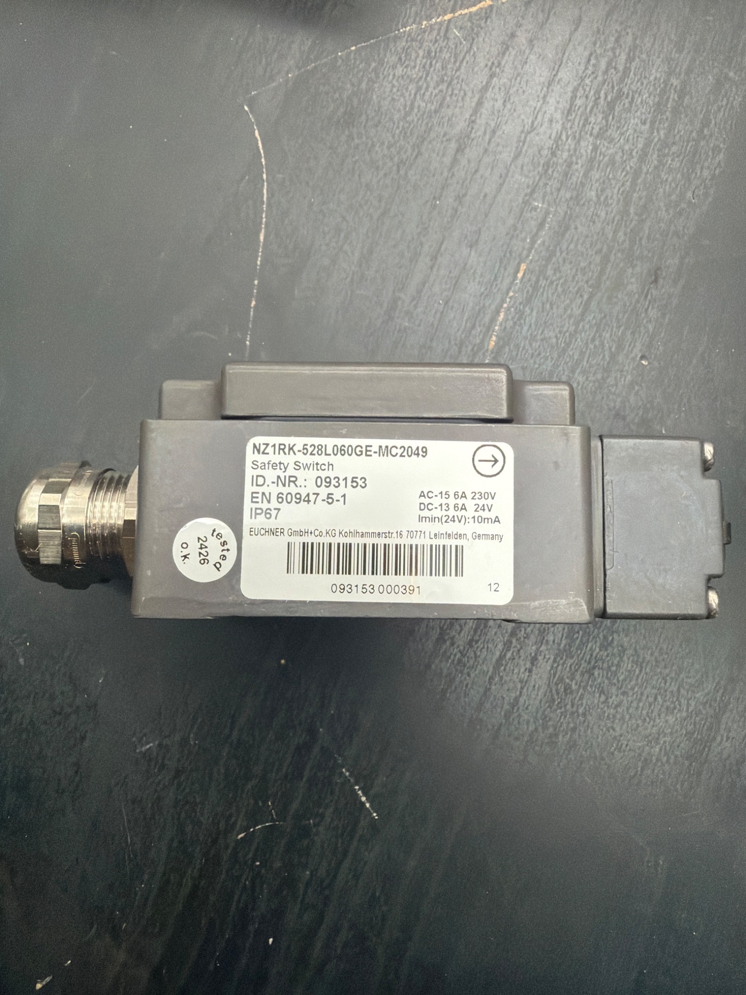 EUCHNER NZ1RK-528L060GE-MC2049 SAFETY SWITCHES; NEW 1