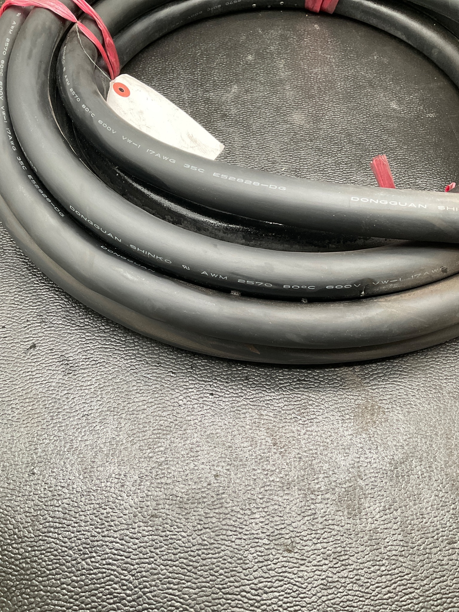 DONGGUAN SHINKO AWM2570 600V VW-1 17AWG; USED 3