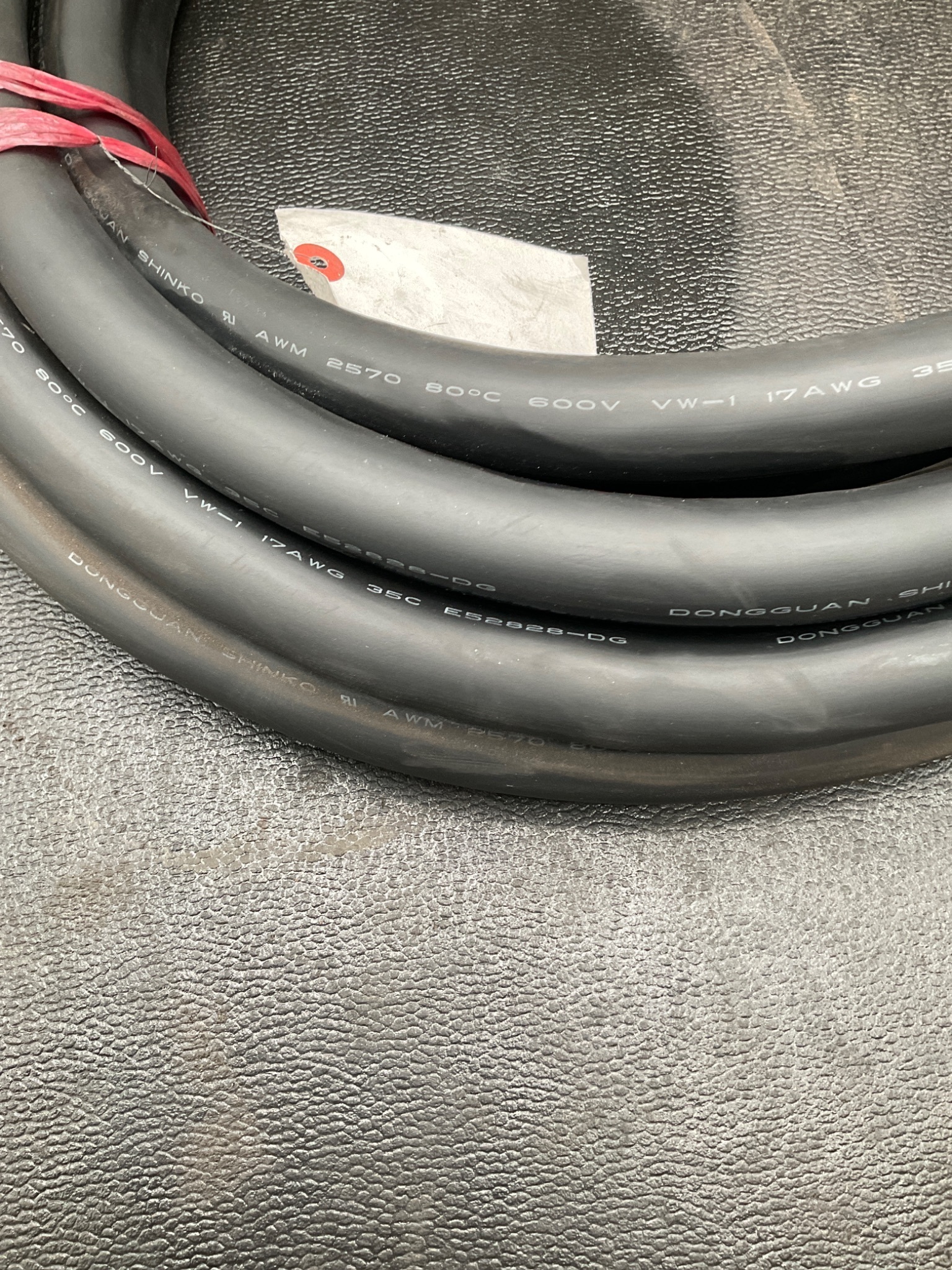 DONGGUAN SHINKO AWM2570 600V VW-1 17AWG; USED 4