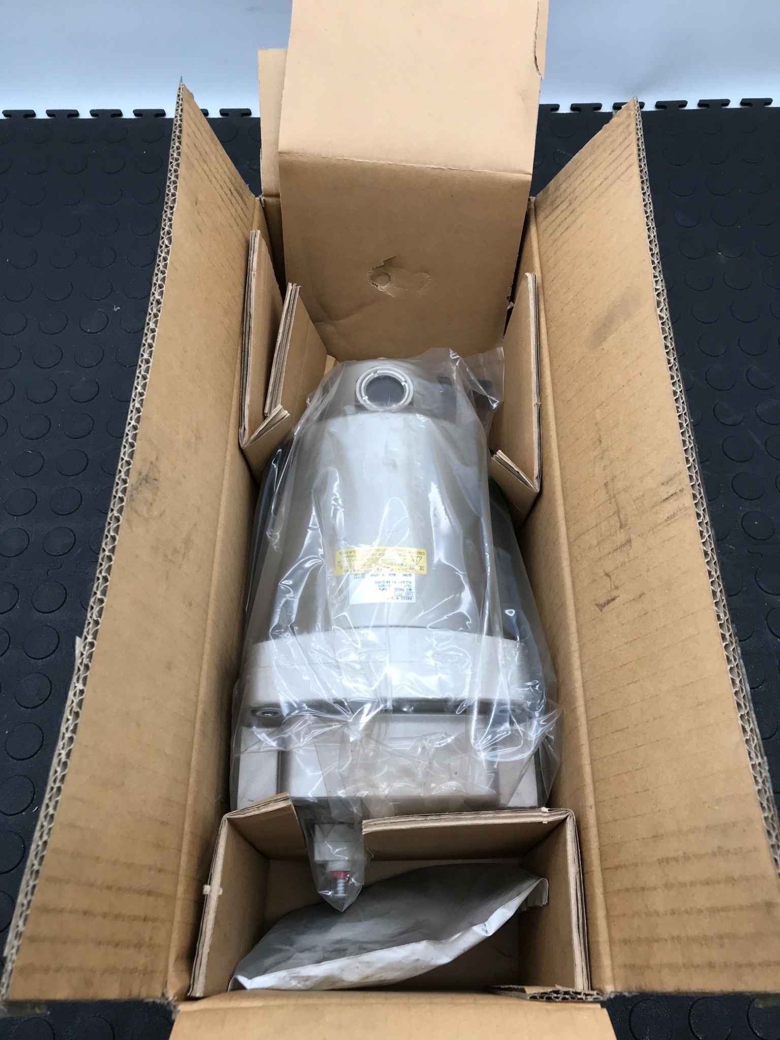 SMC AM650-N10-T AM Mist Separator NEW 1