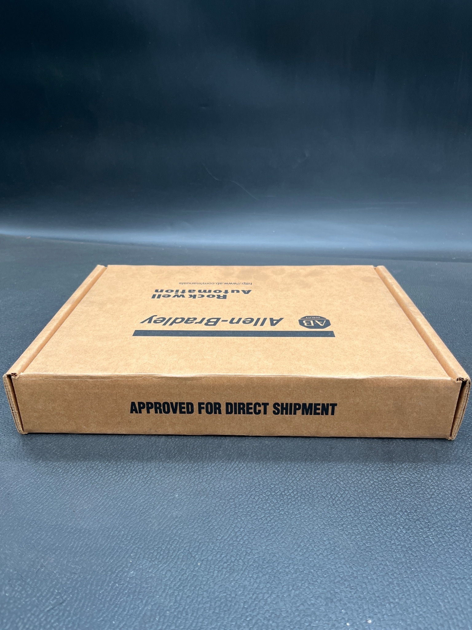 ALLEN BRADLEY 1771-IB Digital 8-Pt Input Module NEW 2