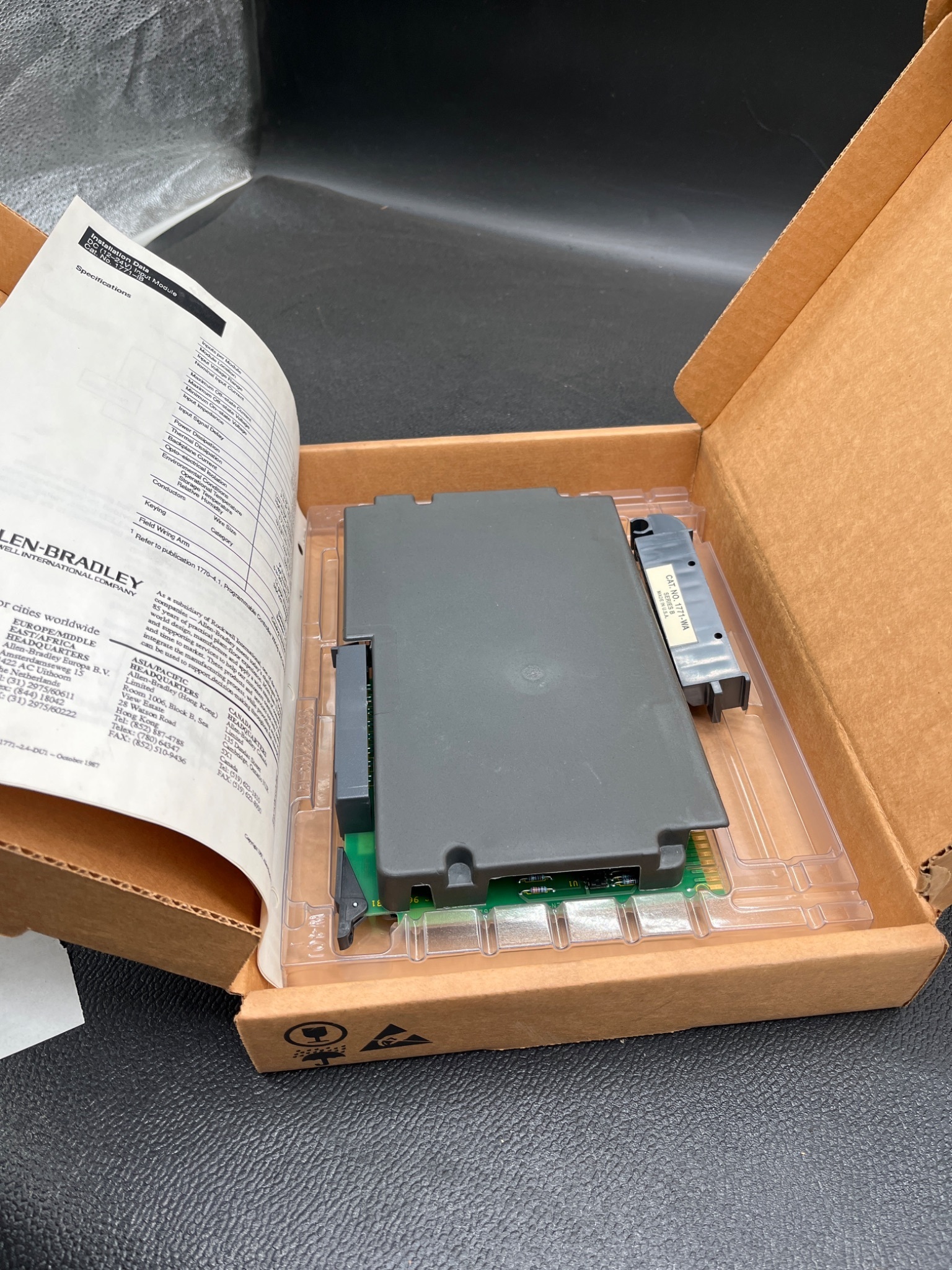 ALLEN BRADLEY 1771-IB Digital 8-Pt Input Module NEW 4