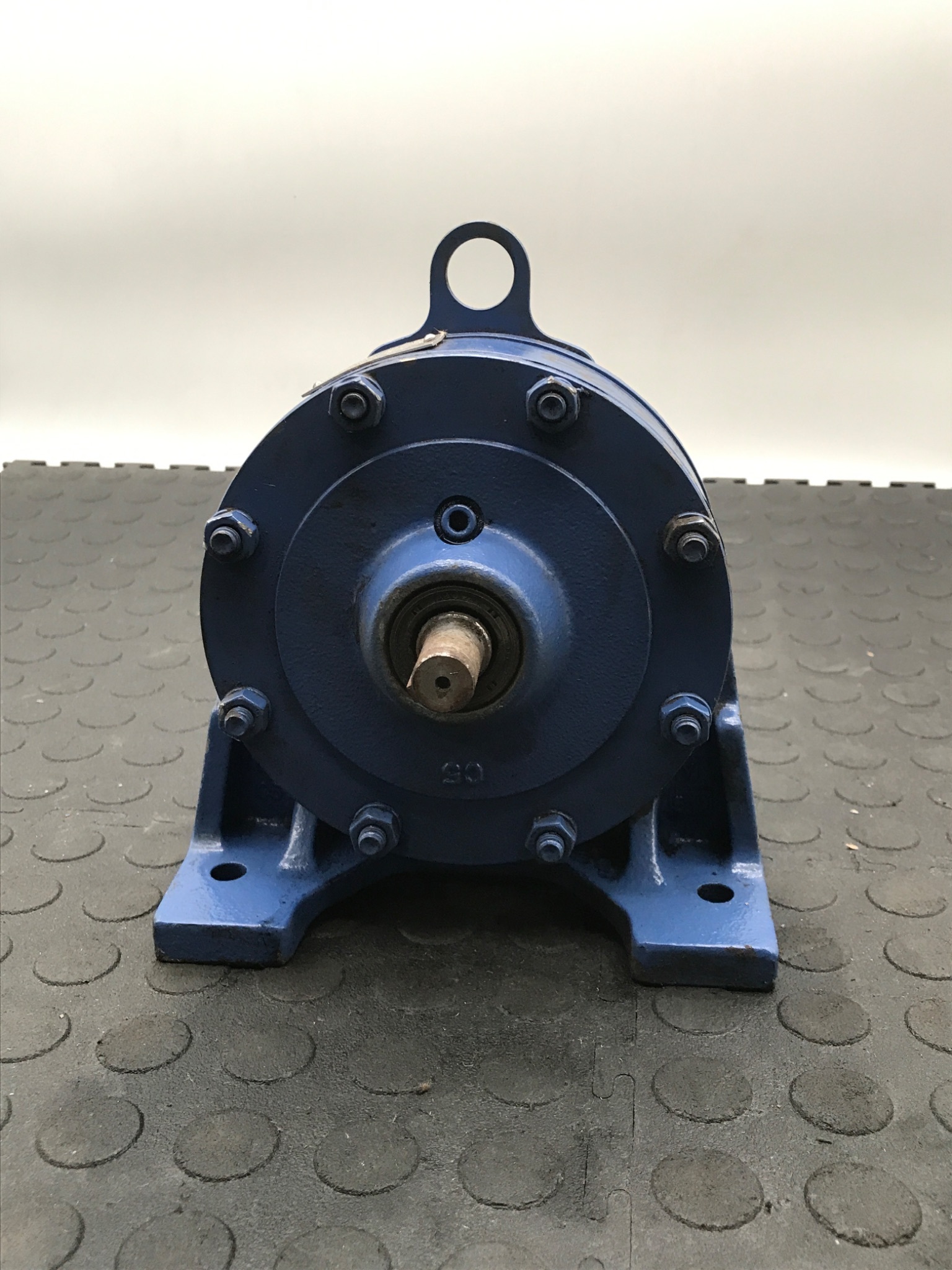 SUMITOMO SM‑CYCLO CNH‑6105Y‑11 Gear Reducer 11:1 USED 2
