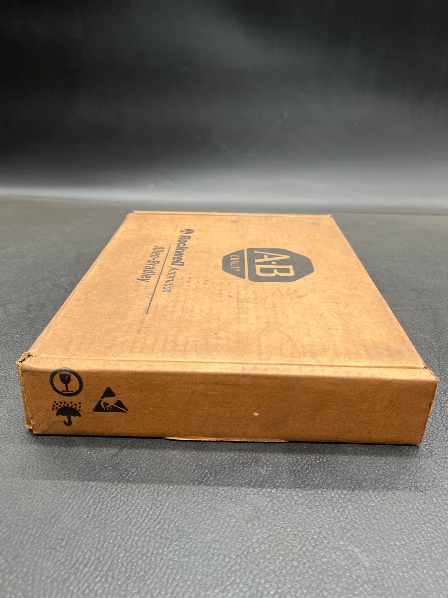 ALLEN BRADLEY 1771-IAD Digital Input Module NEW 1