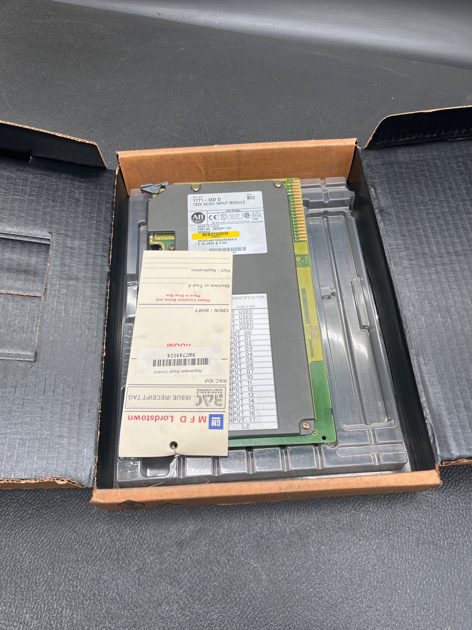 ALLEN BRADLEY 1771-IAD Digital Input Module NEW 5