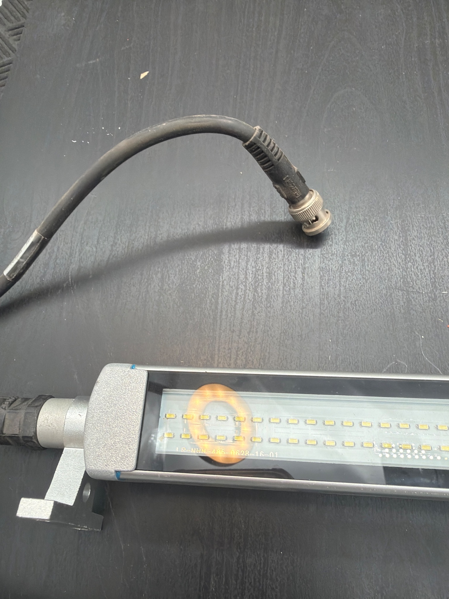 LR‑NHM‑485‑0628‑16‑01 LED Light Bar (Lot of 2) USED 4