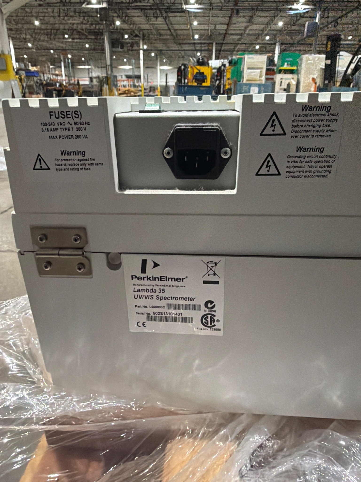PERKIN ELMER LAMBDA 35 UV/VIS L600000C SPECTROPHOTOMETER USED USED 5