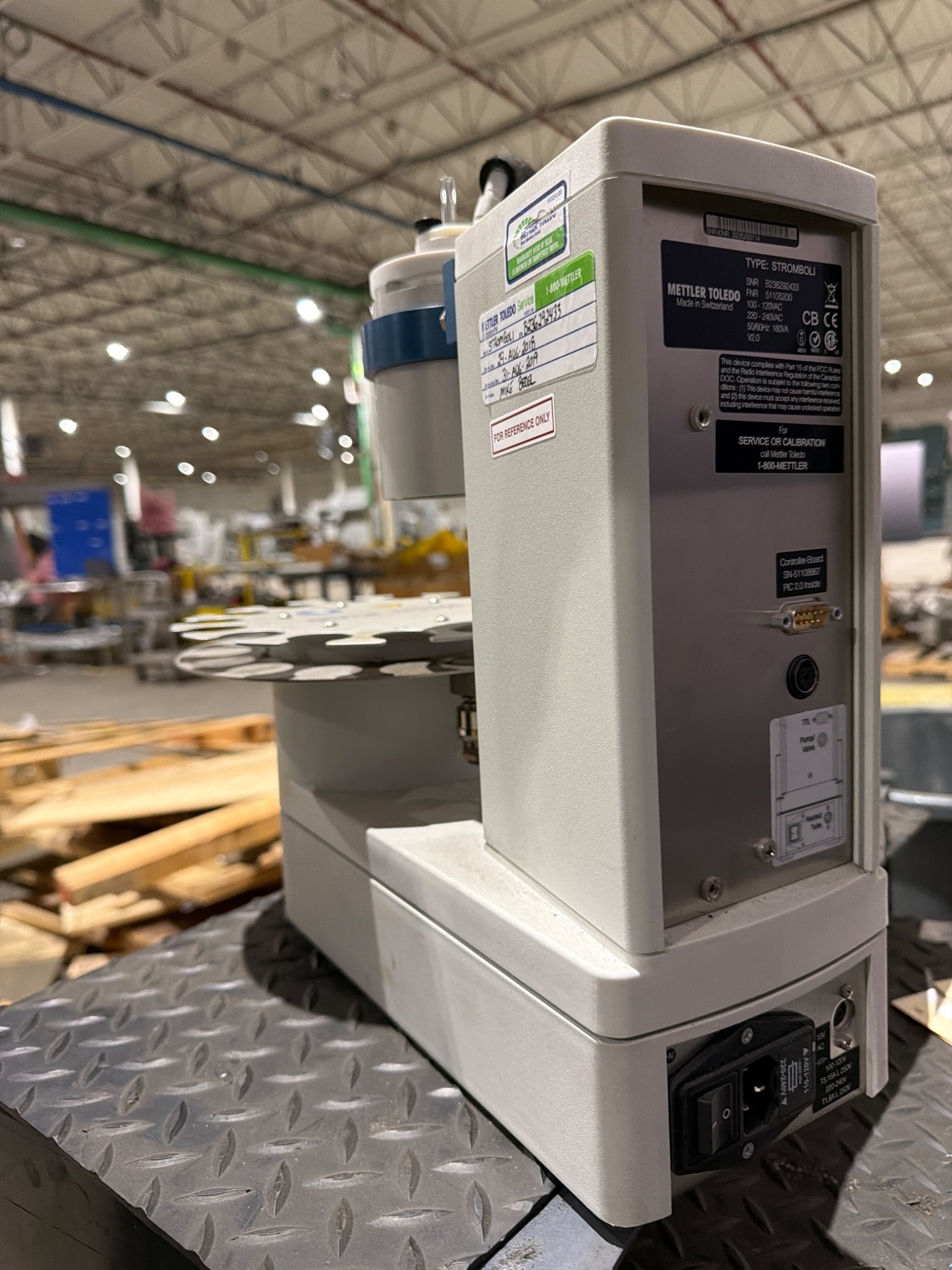 METTLER TOLEDO STROMBOLI SAMPLE CHANGER USED 3