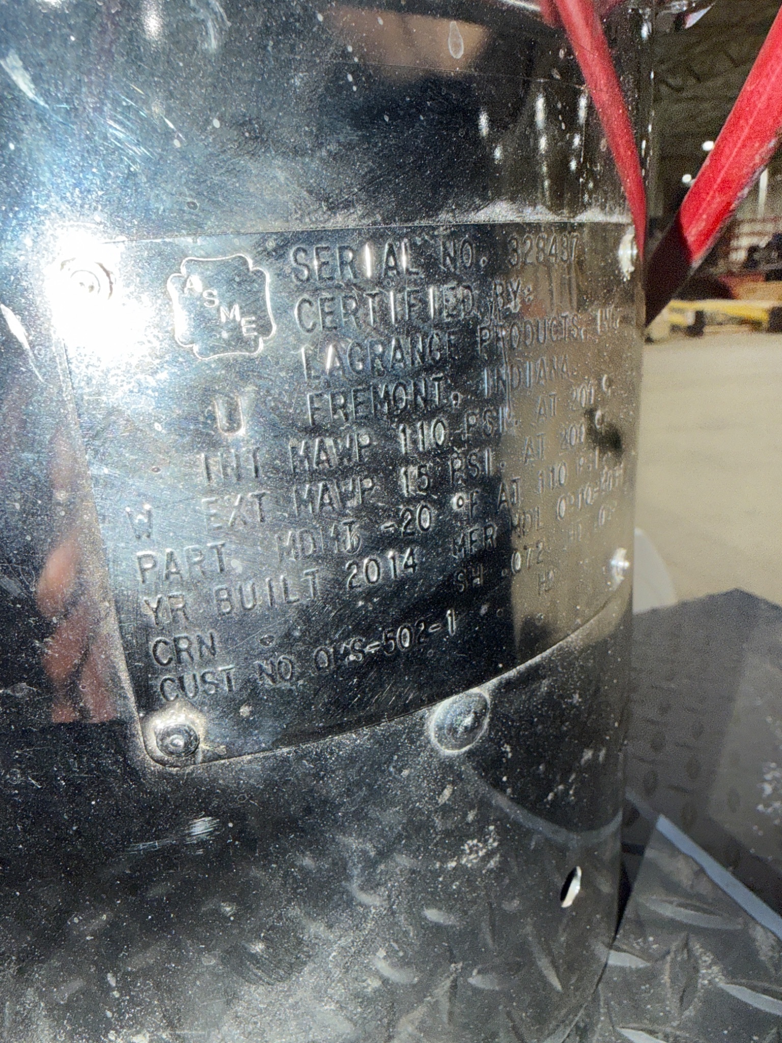 BINKS PVA MDMT 20 VERTICAL PRESSURE FEED TANK USED 4