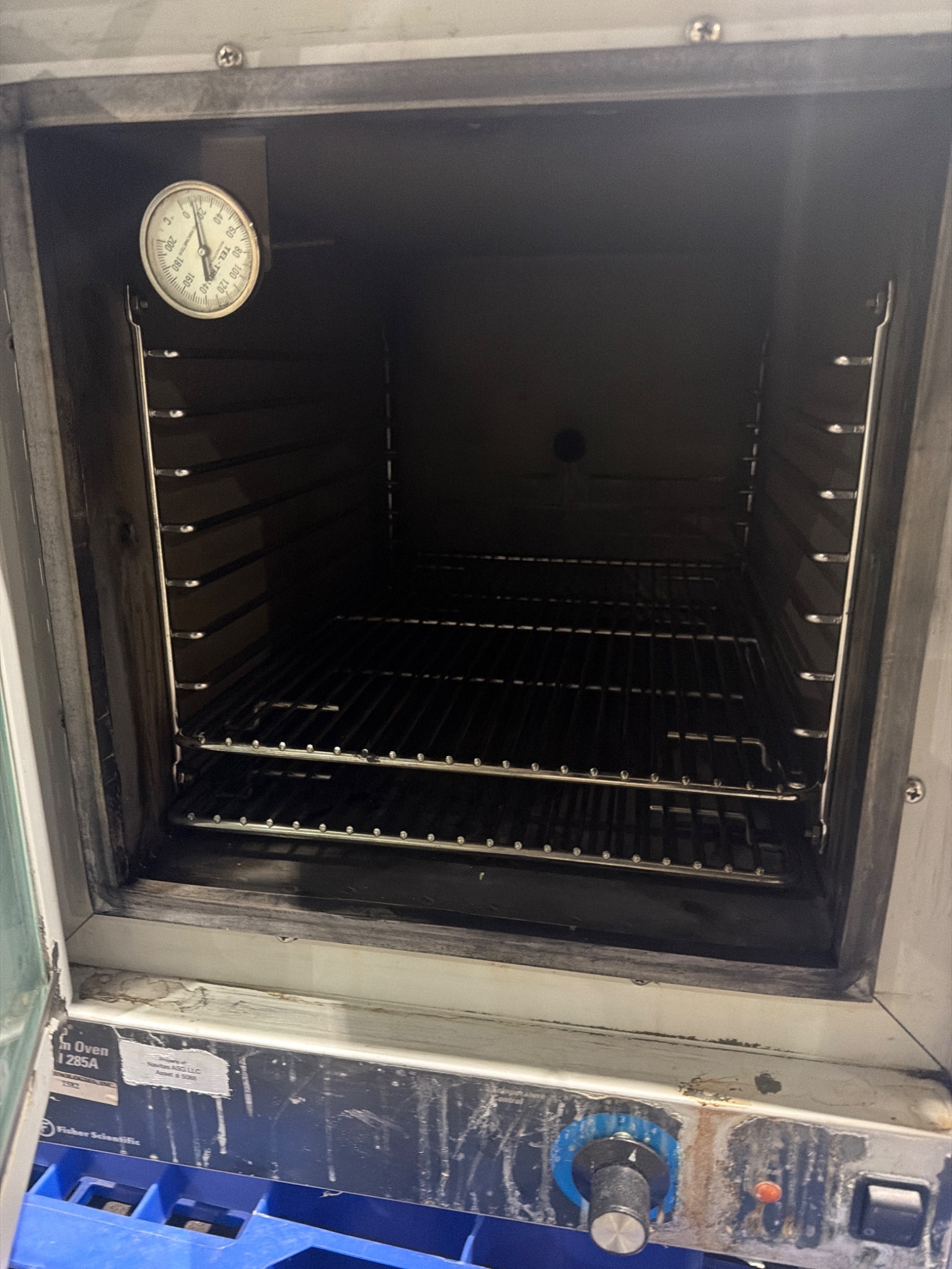 FISHER SCIENTIFIC 285A ISOTEMP VACUUM OVEN USED 1