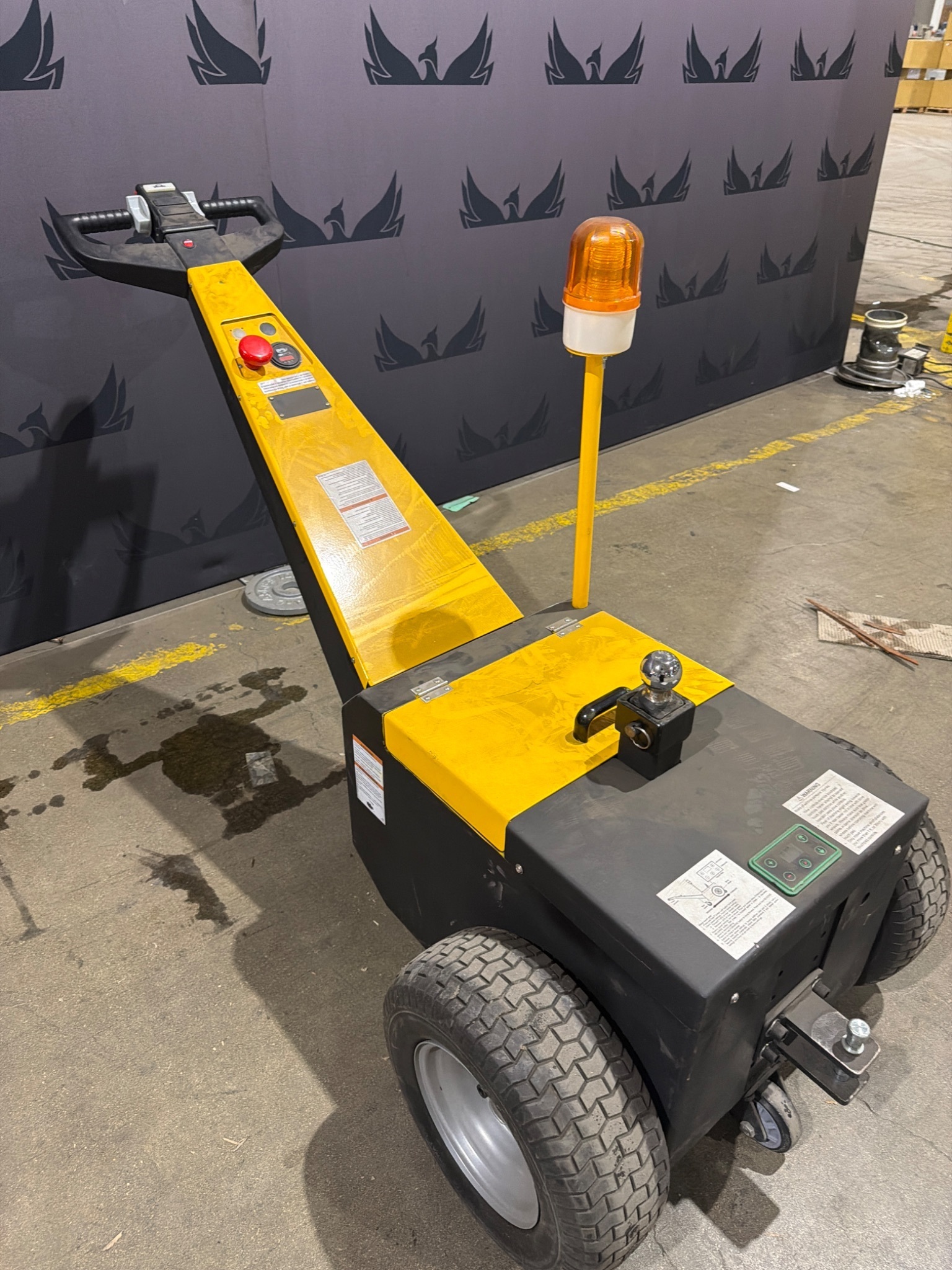 VESTIL E TUG HD 50 ELECTRIC TUGGER CART MOVER USED 2
