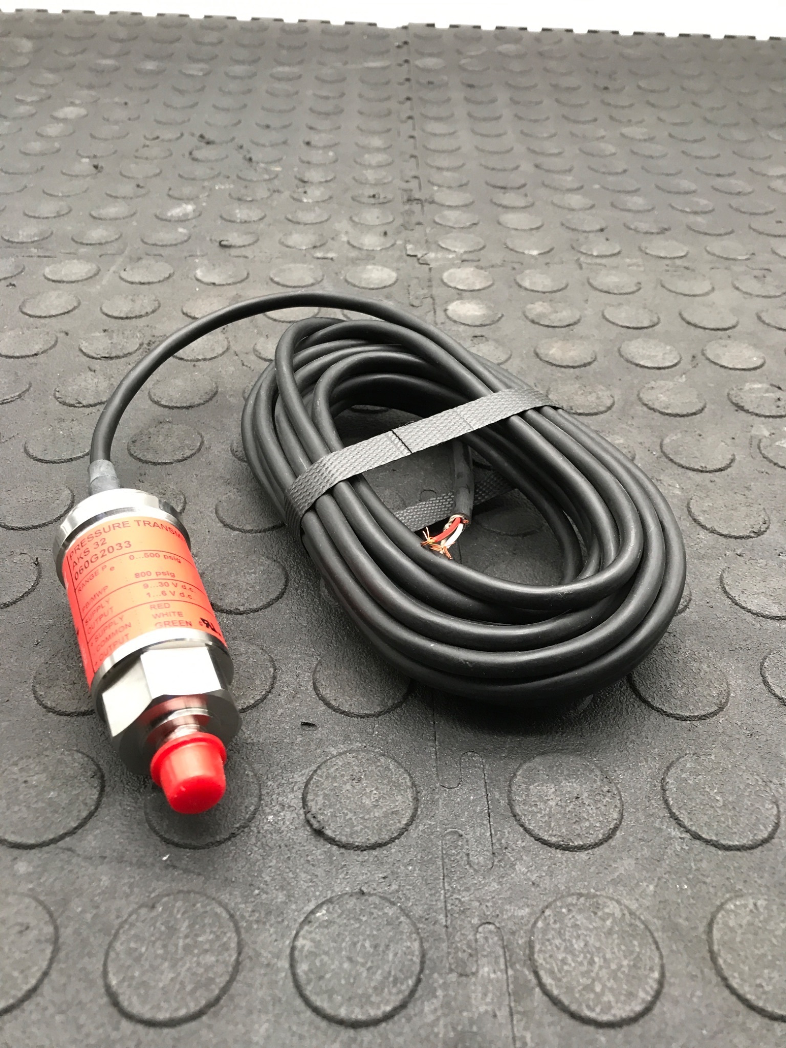 DANFOSS AKS 32 060G2033 Pressure Transmitter NEW 0