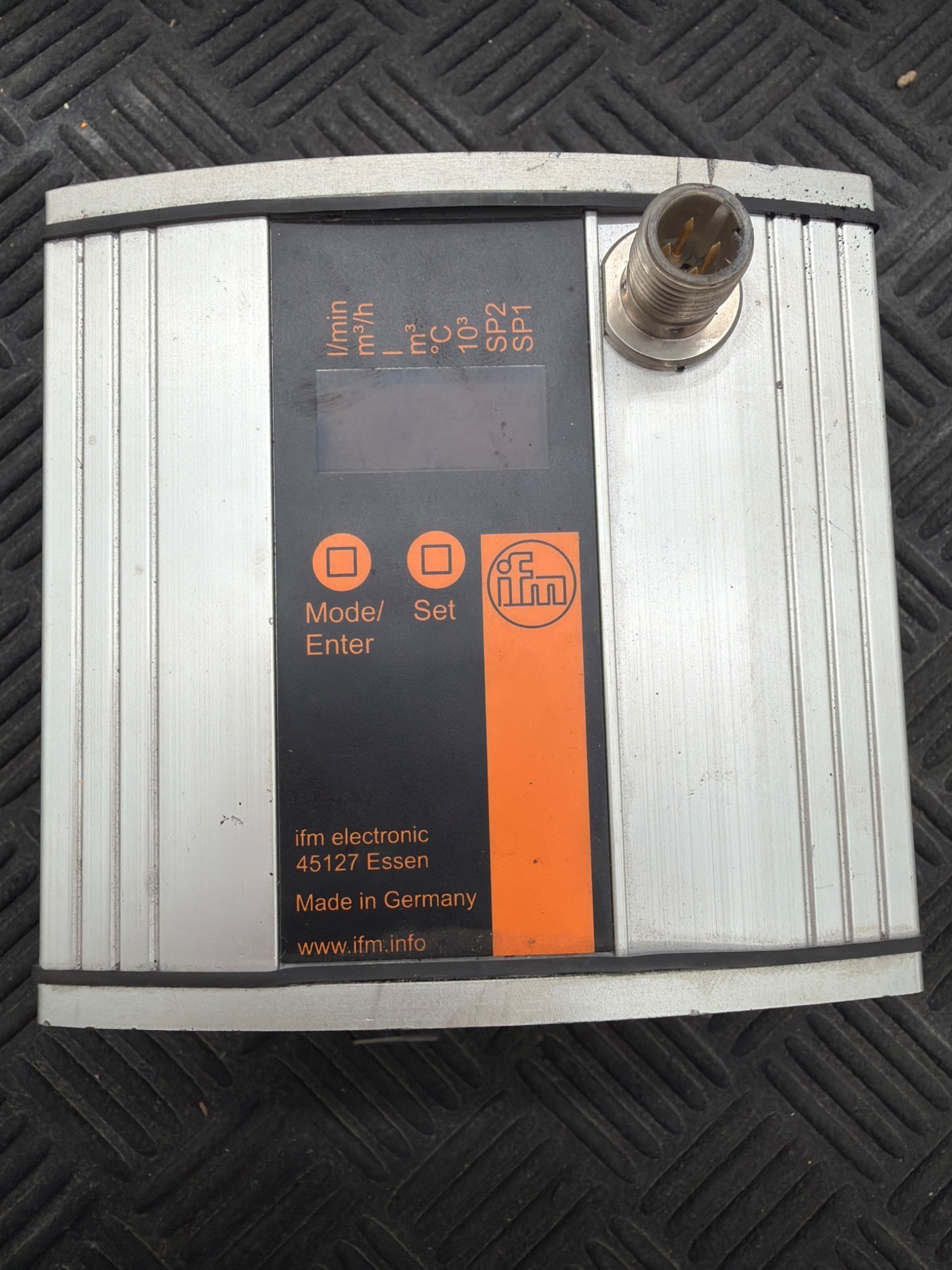 IFM SU7000 Ultrasonic Flow Meter USED 0
