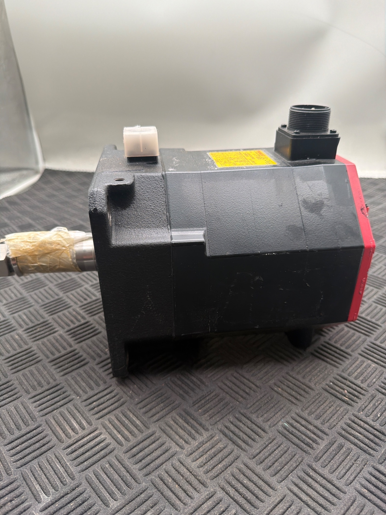 FANUC A06B‑0243‑B605 α12/3000i AC Servo Motor USED 3